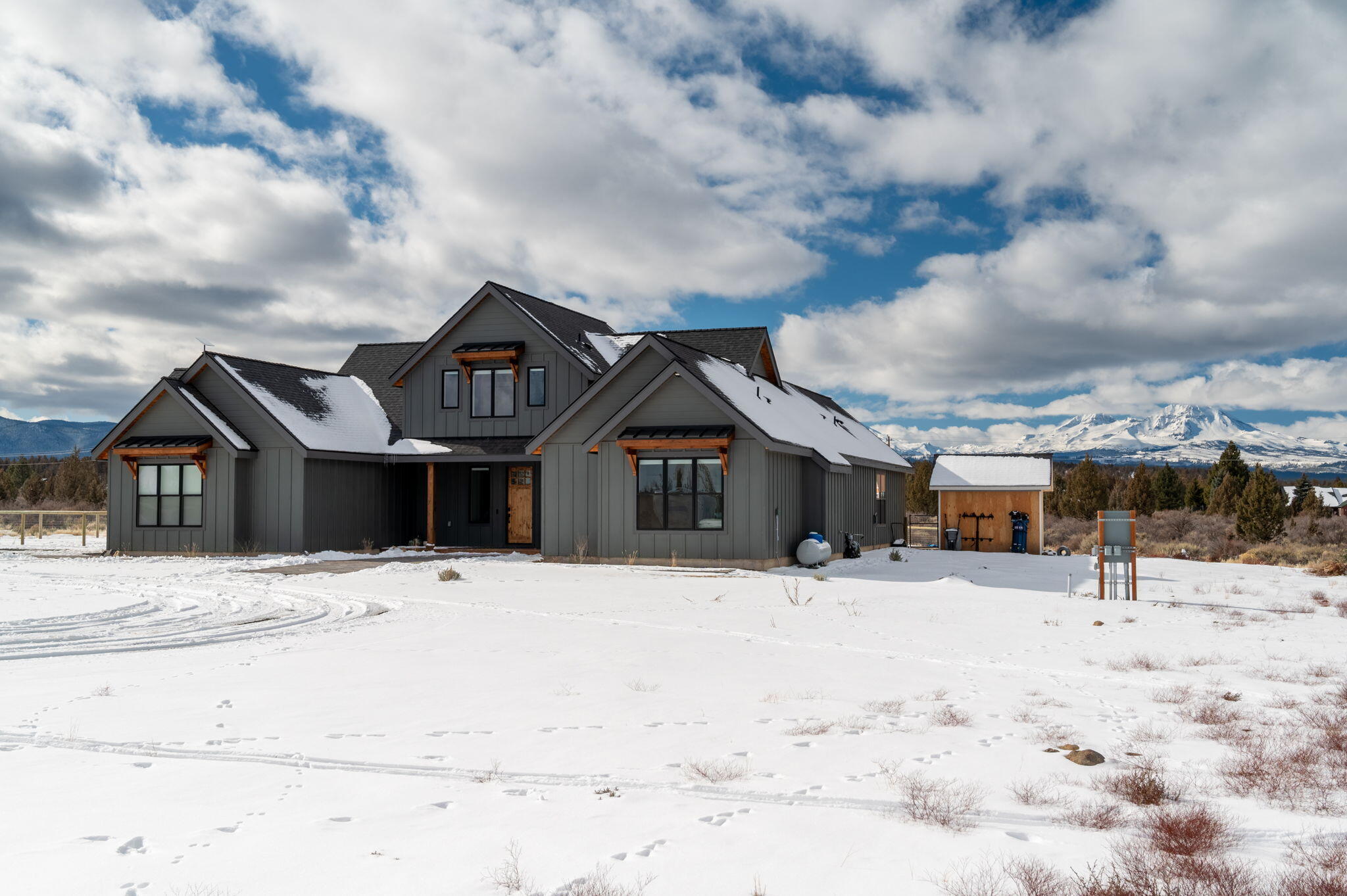 Canal Crossing - Residential