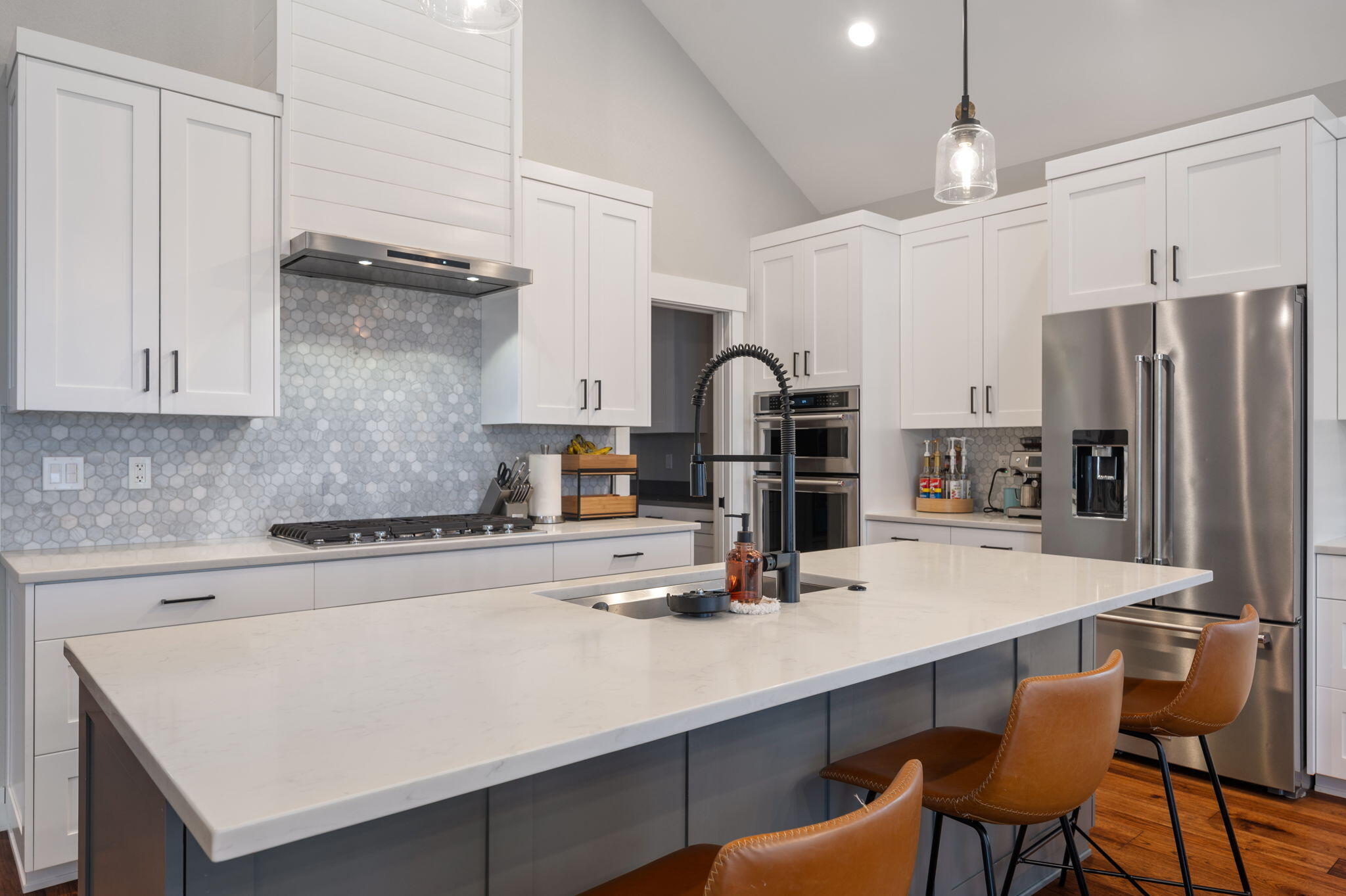 Canal Crossing - Residential