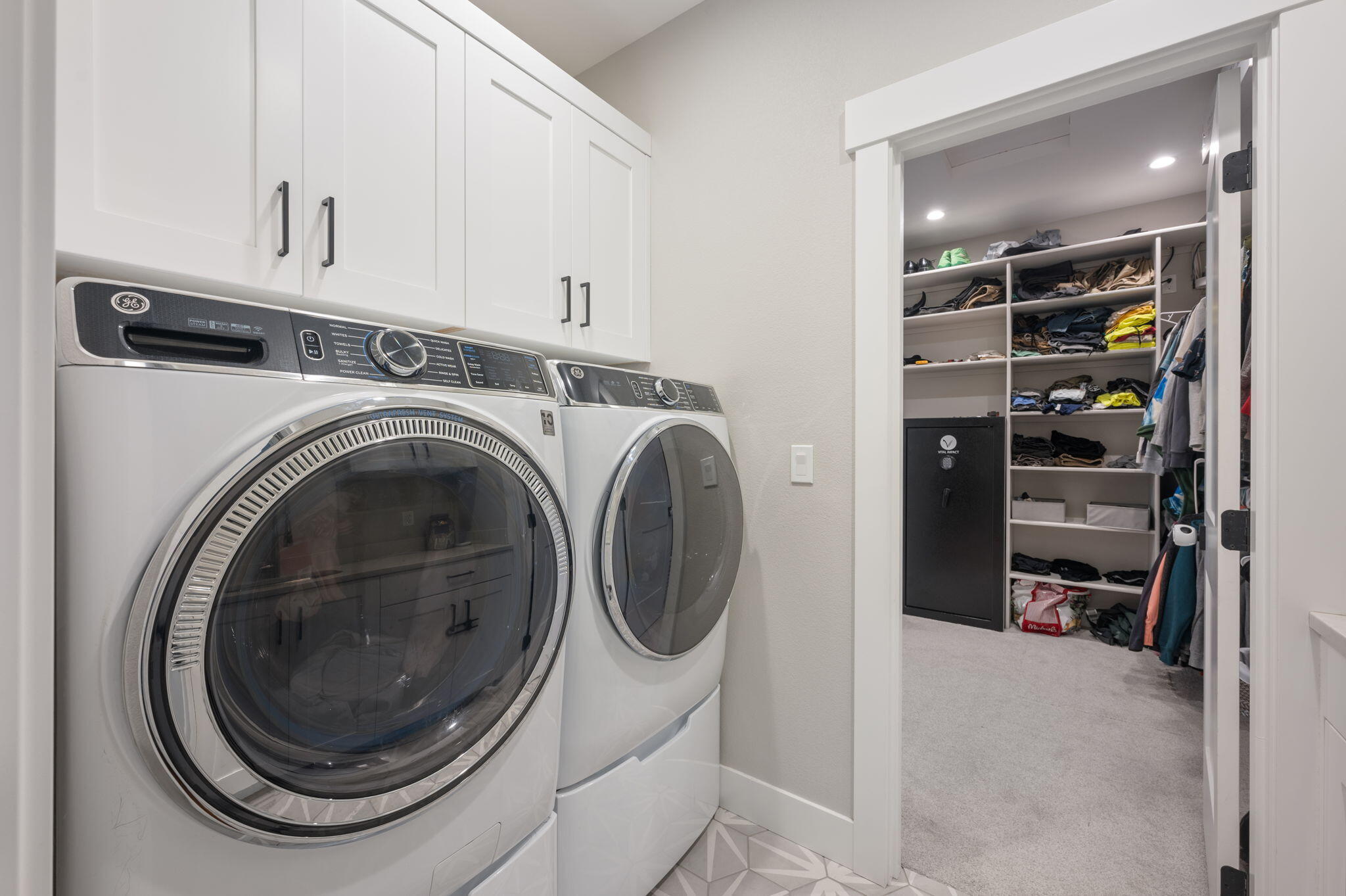 Canal Crossing - Residential