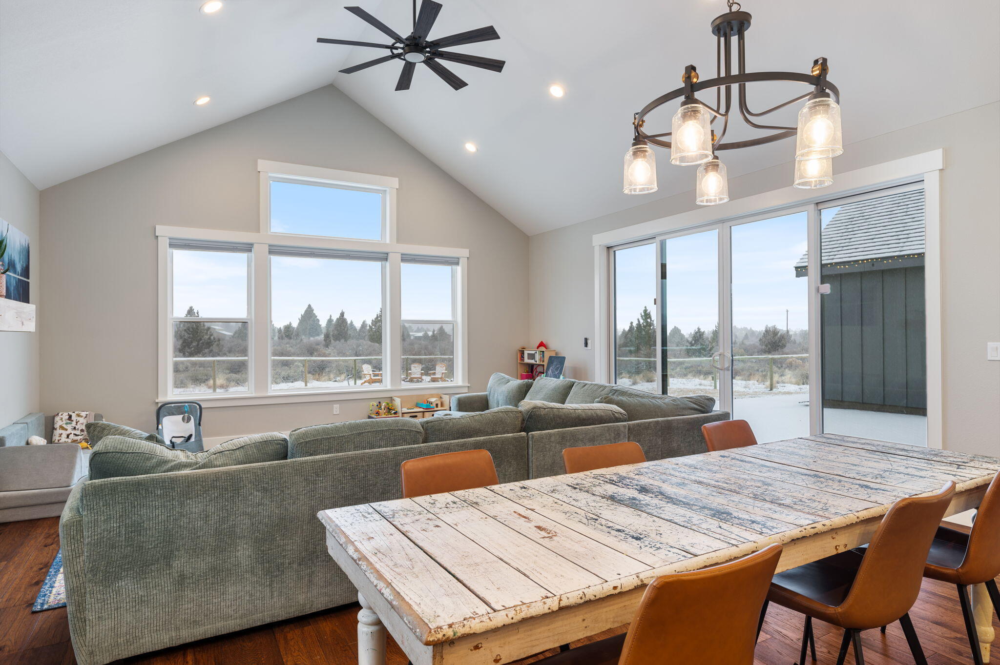 Canal Crossing - Residential