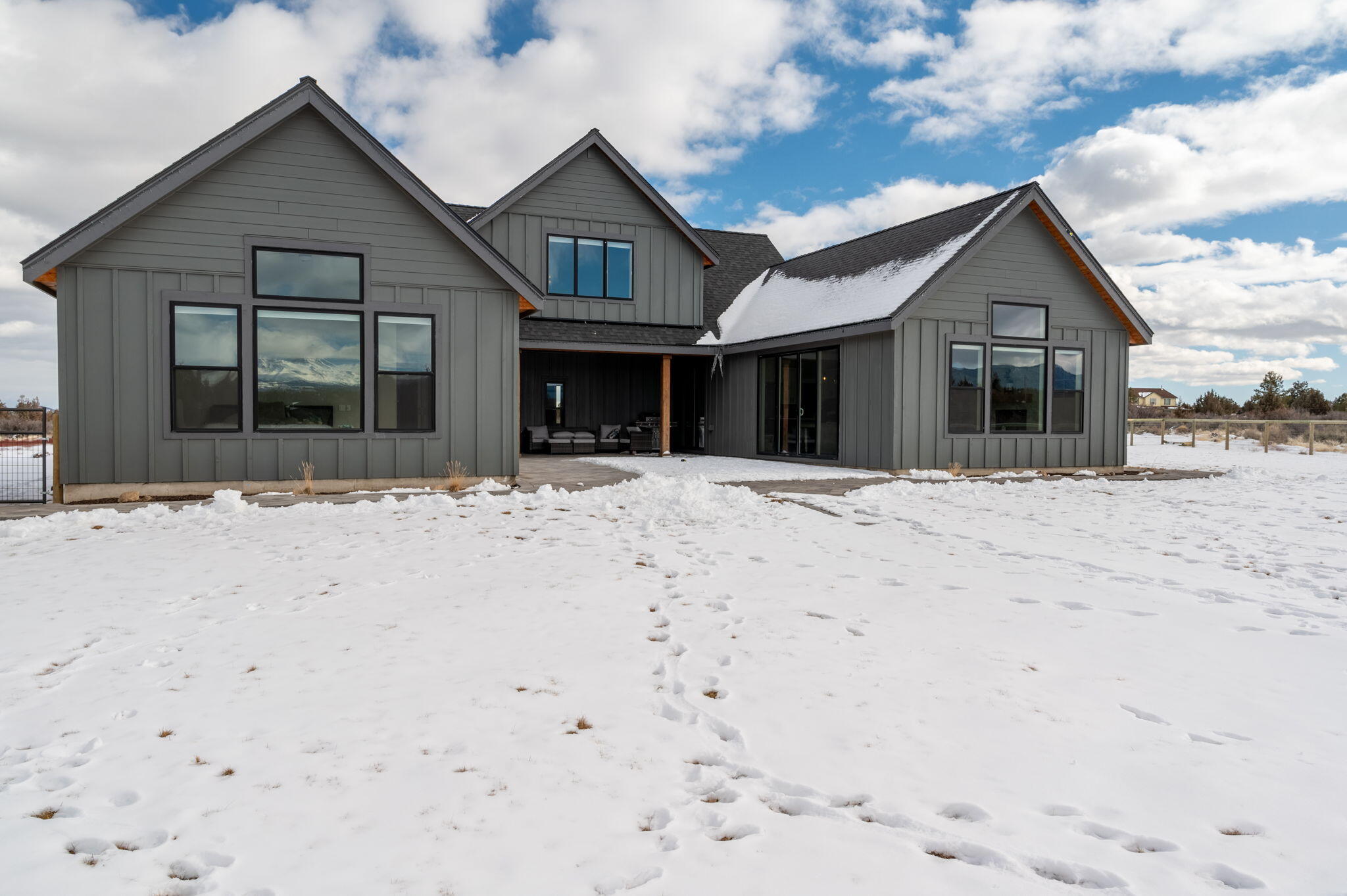 Canal Crossing - Residential