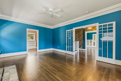 Tiny photo for 219 Pine Street, Klamath Falls, OR 97601 (MLS # 220224569)