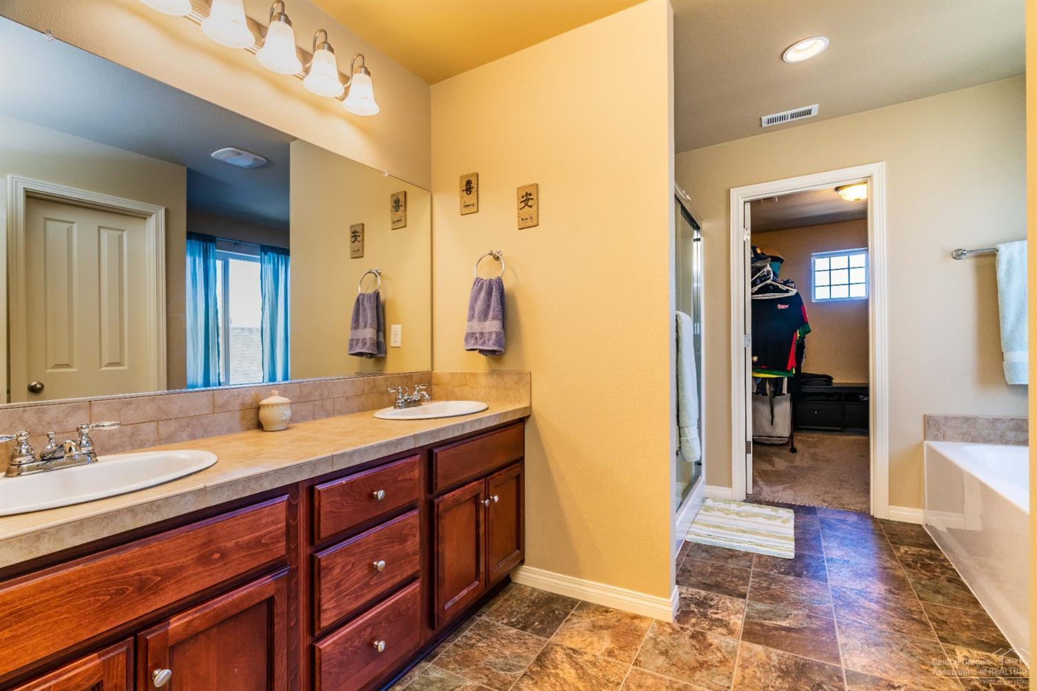 Summit Crest - Residential
