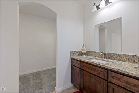 Tiny photo for 976 SE Maui Lane, Madras, OR 97741 (MLS # 220226126)
