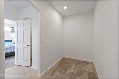 Tiny photo for 976 SE Maui Lane, Madras, OR 97741 (MLS # 220226126)