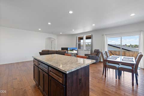 Tiny photo for 976 SE Maui Lane, Madras, OR 97741 (MLS # 220226126)
