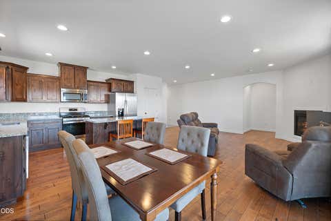Tiny photo for 976 SE Maui Lane, Madras, OR 97741 (MLS # 220226126)