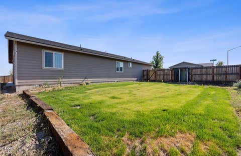 Tiny photo for 976 SE Maui Lane, Madras, OR 97741 (MLS # 220226126)