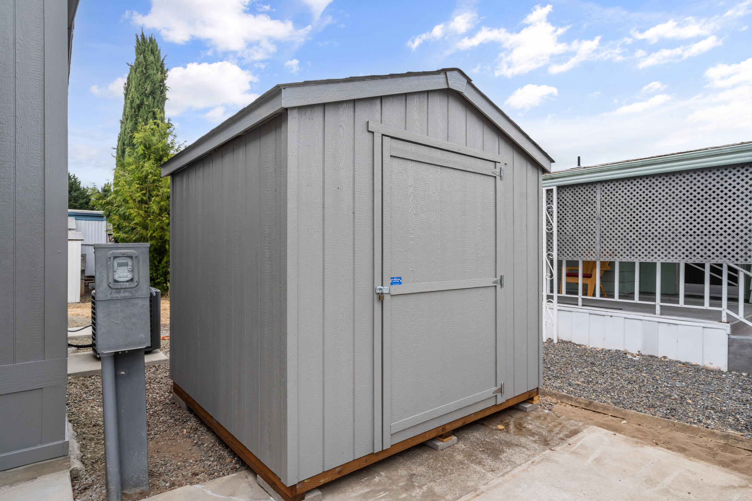 Rogue Lea Estates - Residential