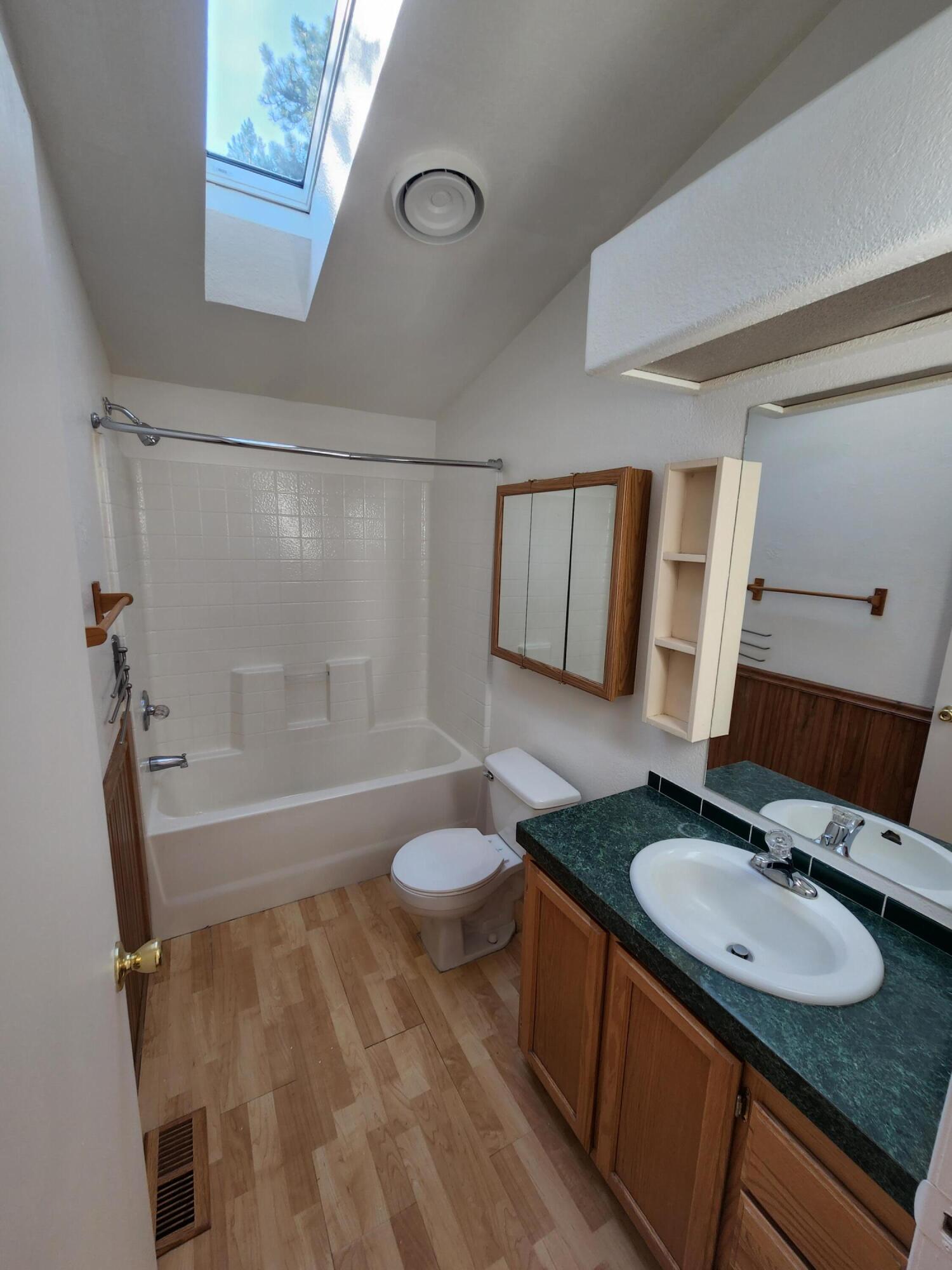 Round Lake Estates - Residential