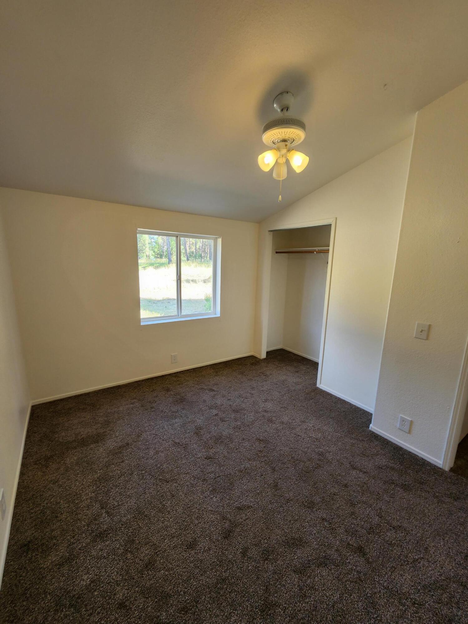 Round Lake Estates - Residential