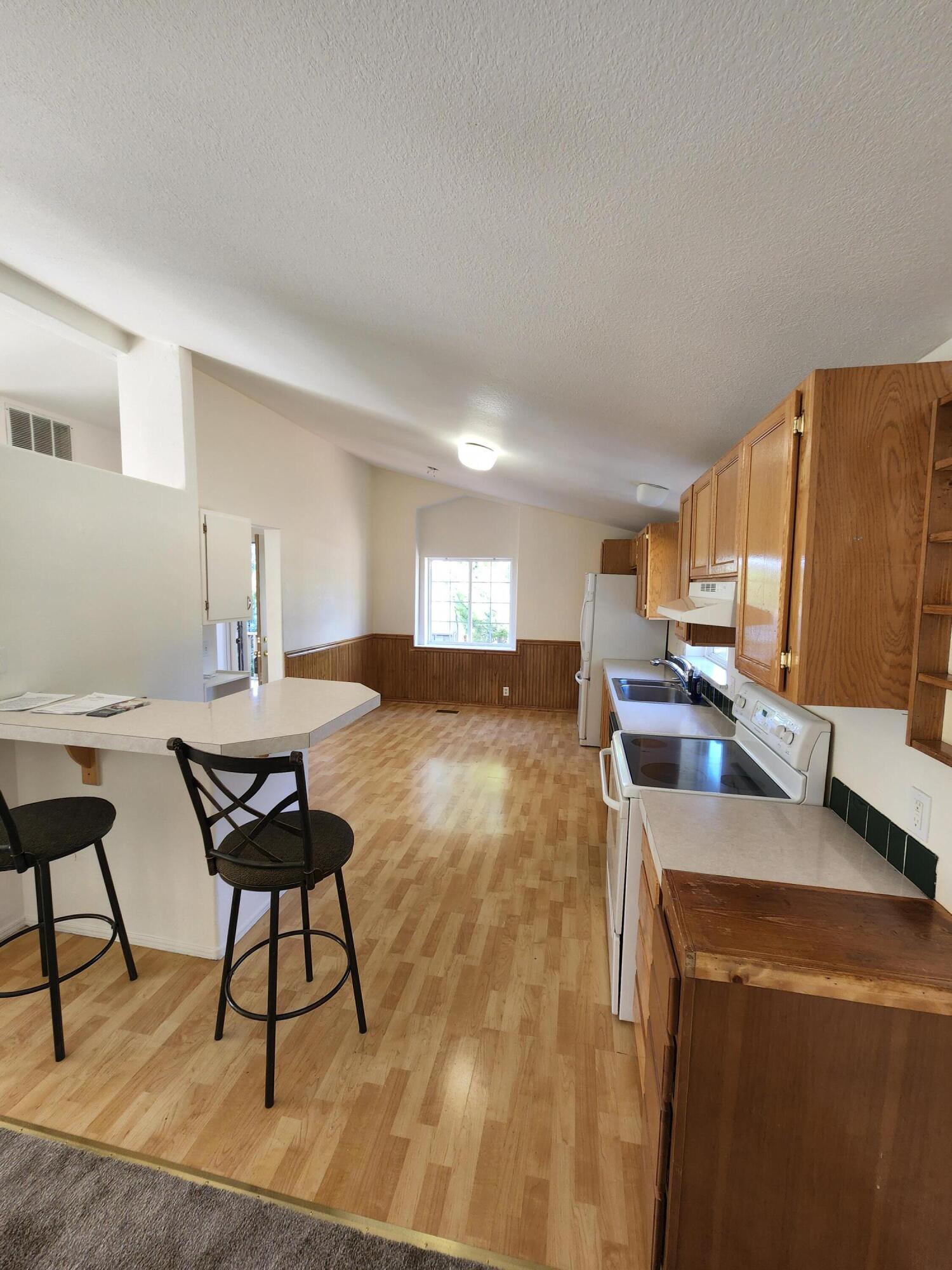 Round Lake Estates - Residential