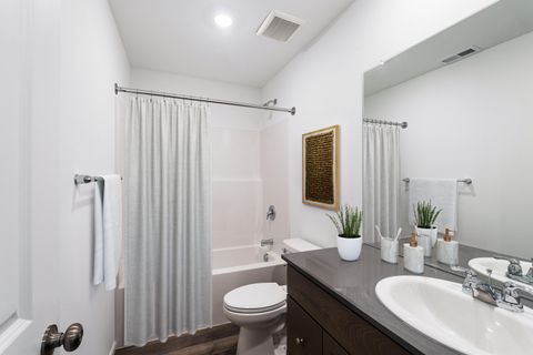 Tiny photo for 51742 Jubilee Pine Dr Pne, La Pine, OR 97739 (MLS # 220208842)