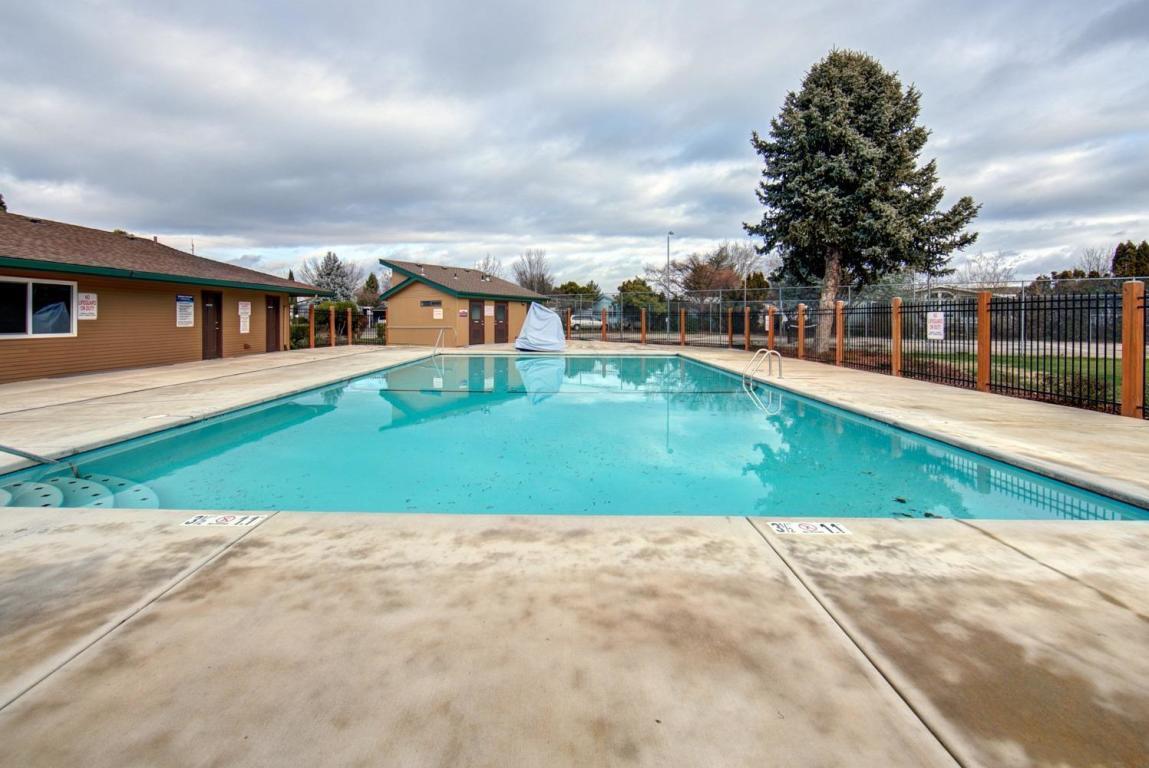 Myra Lynne Mobile Home Community - Residential