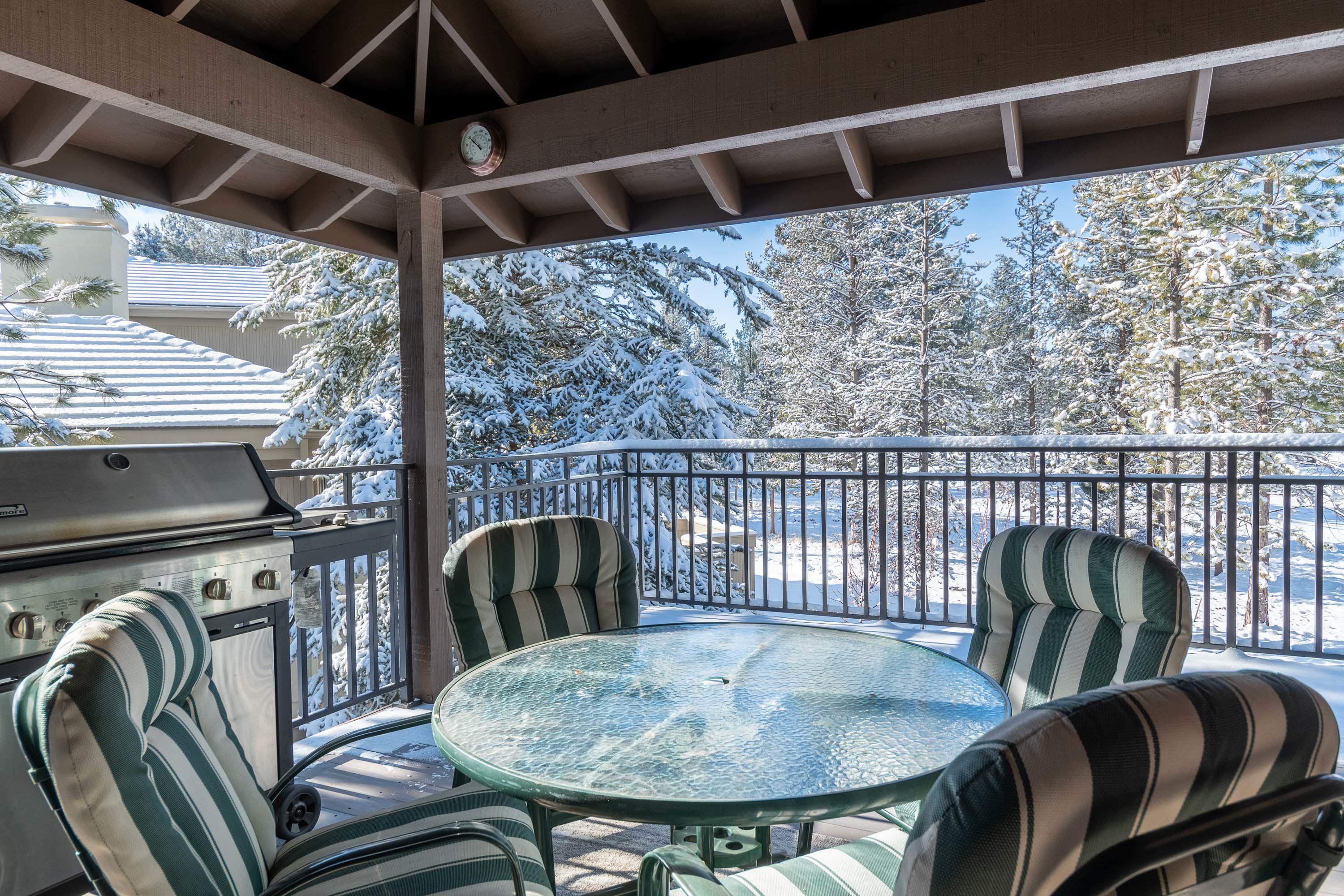 Fairway Point Villag - Residential