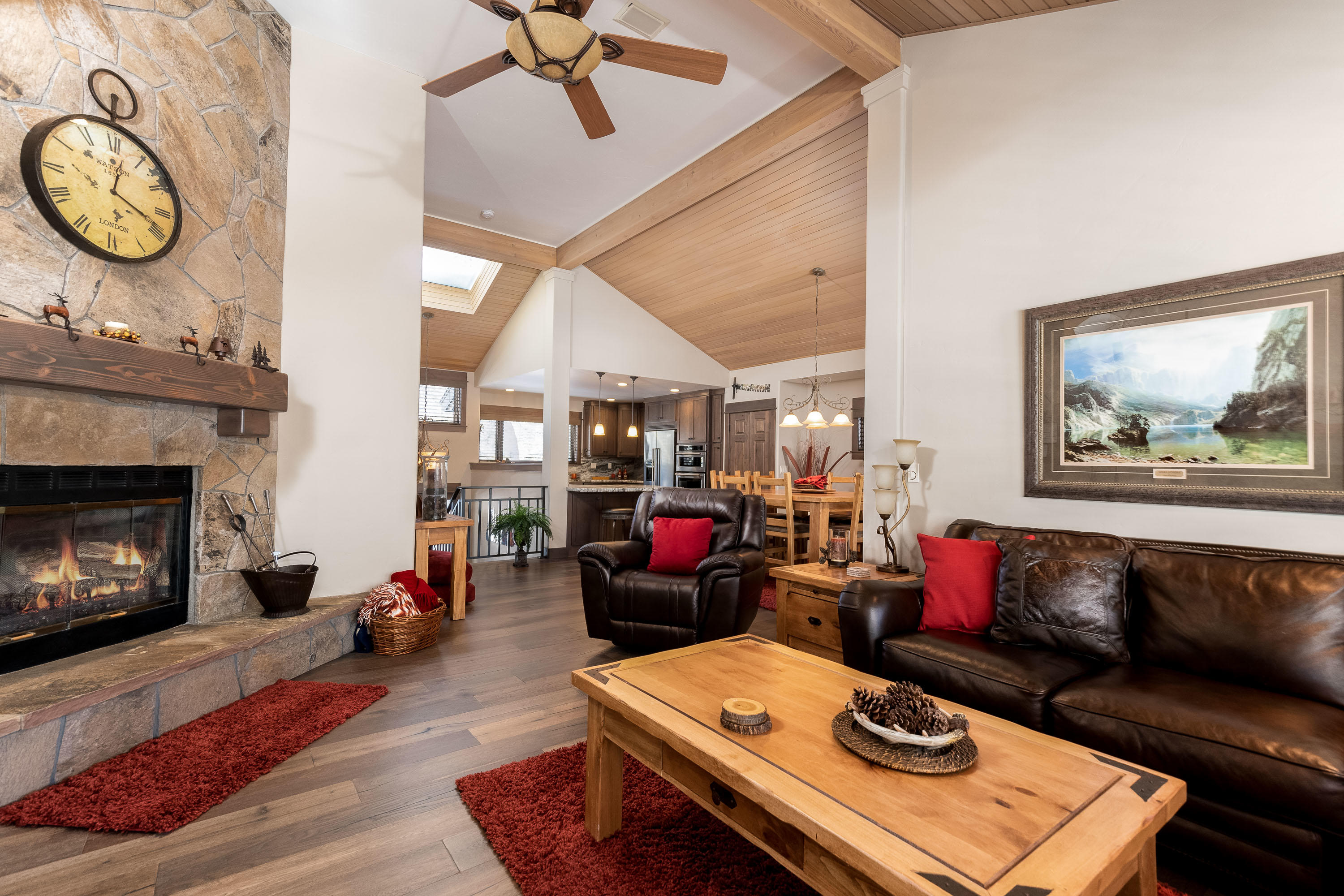 Fairway Point Villag - Residential