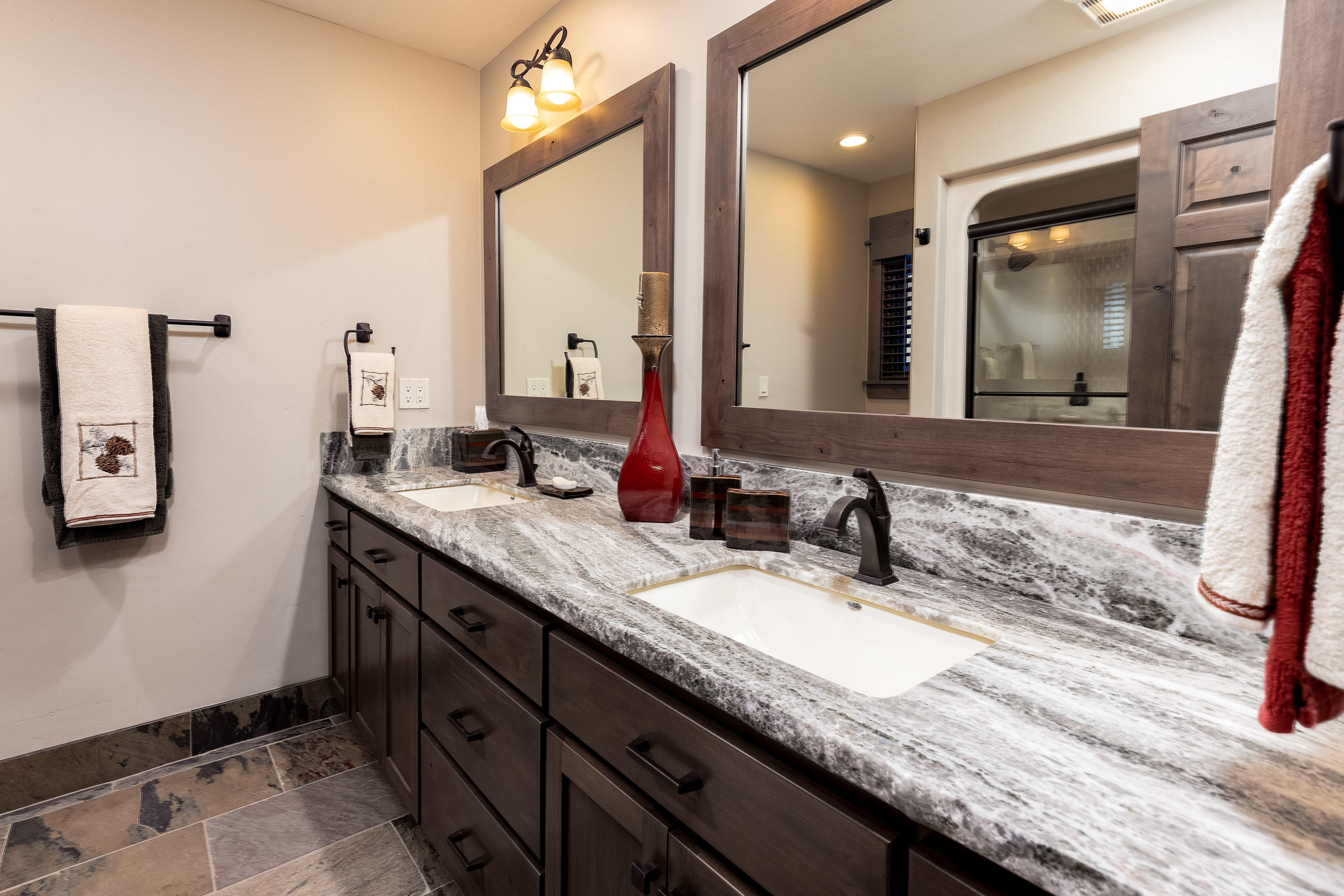 Fairway Point Villag - Residential