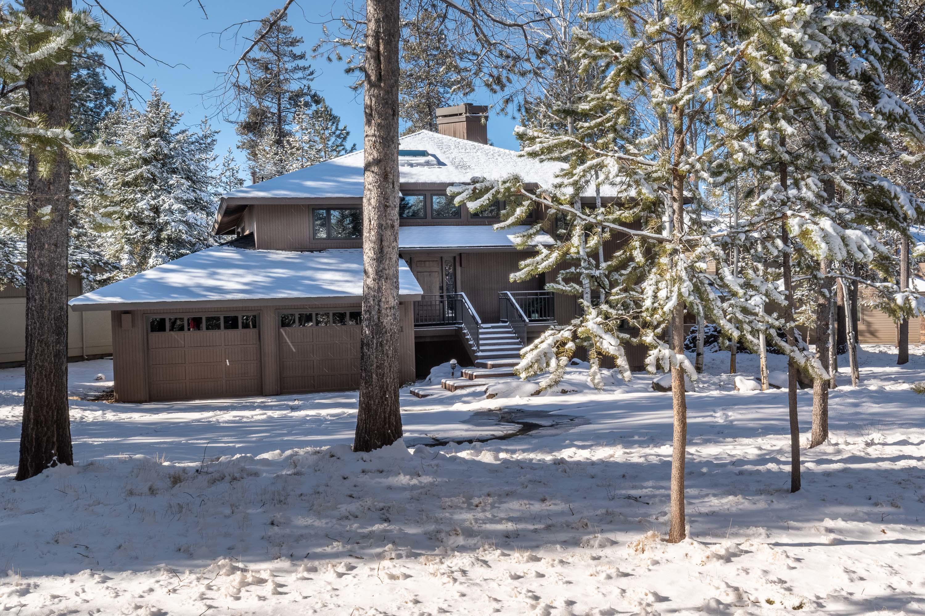 Fairway Point Villag - Residential