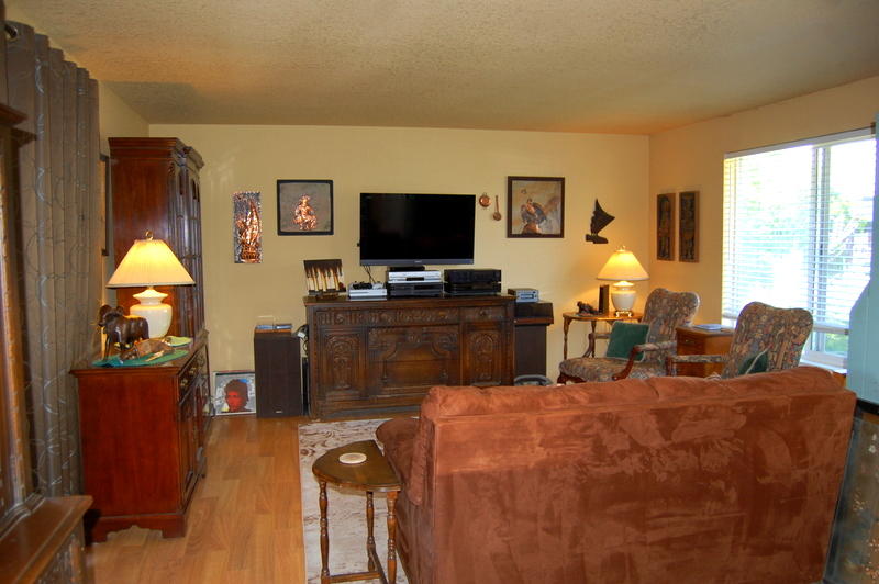 Hillcrest J - Residential