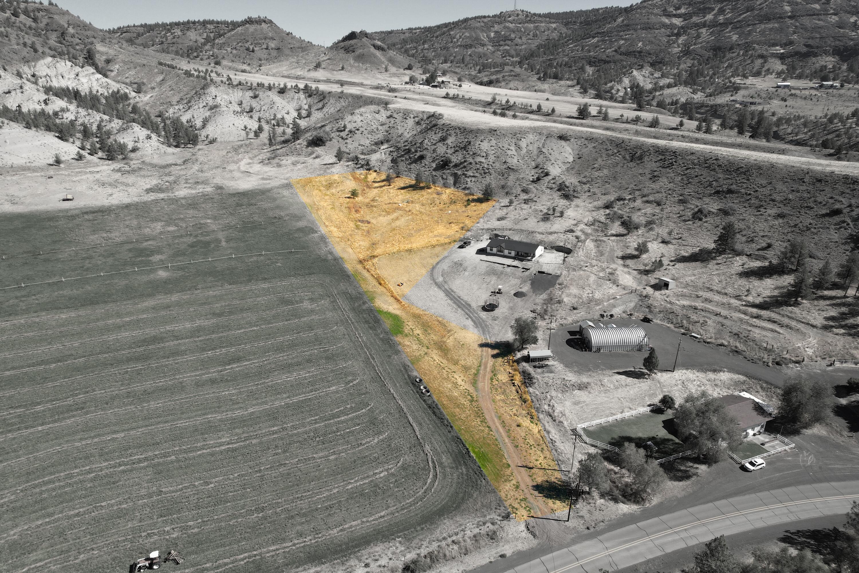 Town Of Spray - Land