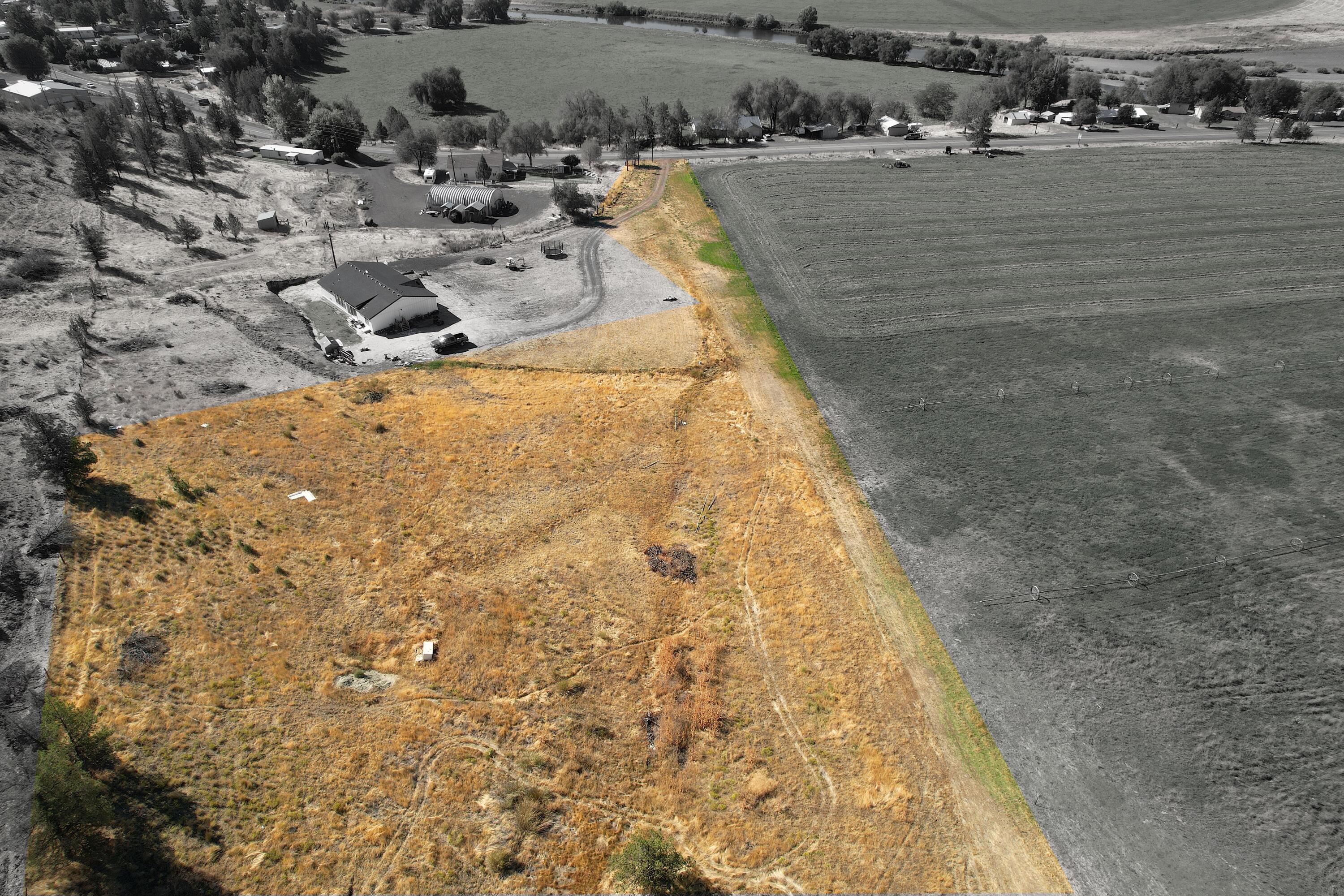 Town Of Spray - Land