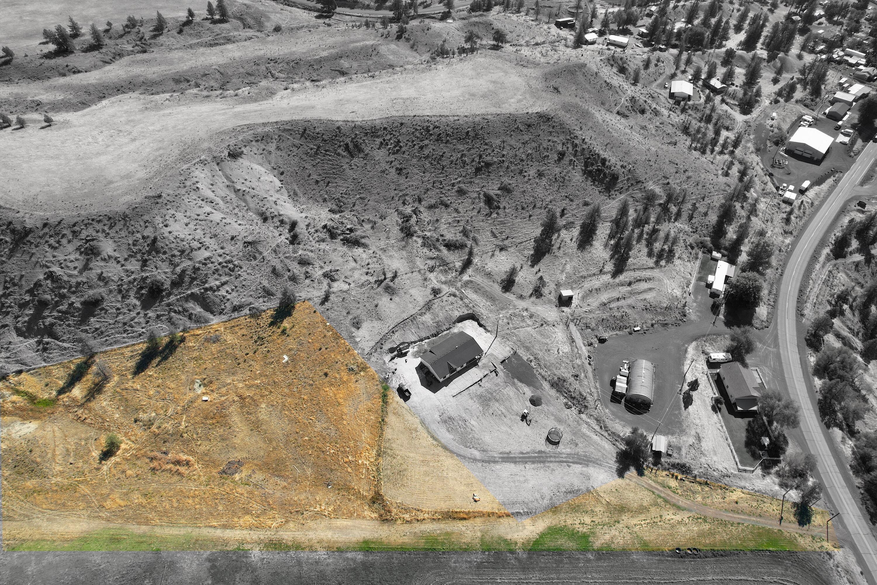 Town Of Spray - Land