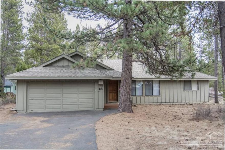 Be charmed in this well built single level with a wonderfully functional floor plan. You will enjoy the great room with vaulted ceilings, the privacy between the Master and other bedrooms and the location on the paved path to SHARC. Close to the Village and easy access to all of Sunriver's amenities. Privately rented to small pool of friends and family. Call now and get your Sunriver dream realized.