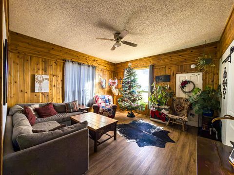 Tiny photo for 22111 HIghway 39 Hwy, Merrill, OR 97633 (MLS # 220212841)