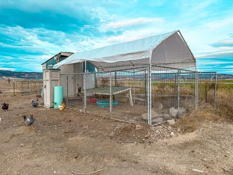 Tiny photo for 22111 HIghway 39 Hwy, Merrill, OR 97633 (MLS # 220212841)