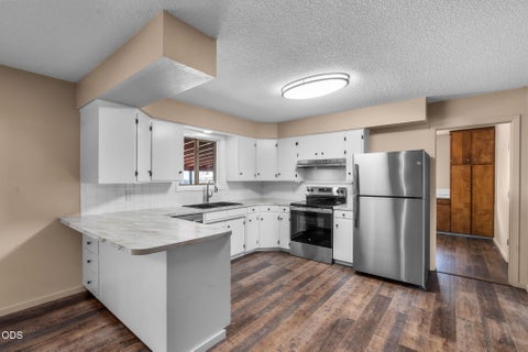 Tiny photo for 285 SW Claypool Street, Prineville, OR 97754 (MLS # 220224190)