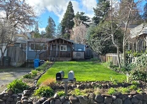 800 Ashland Street Ashland OR 97520