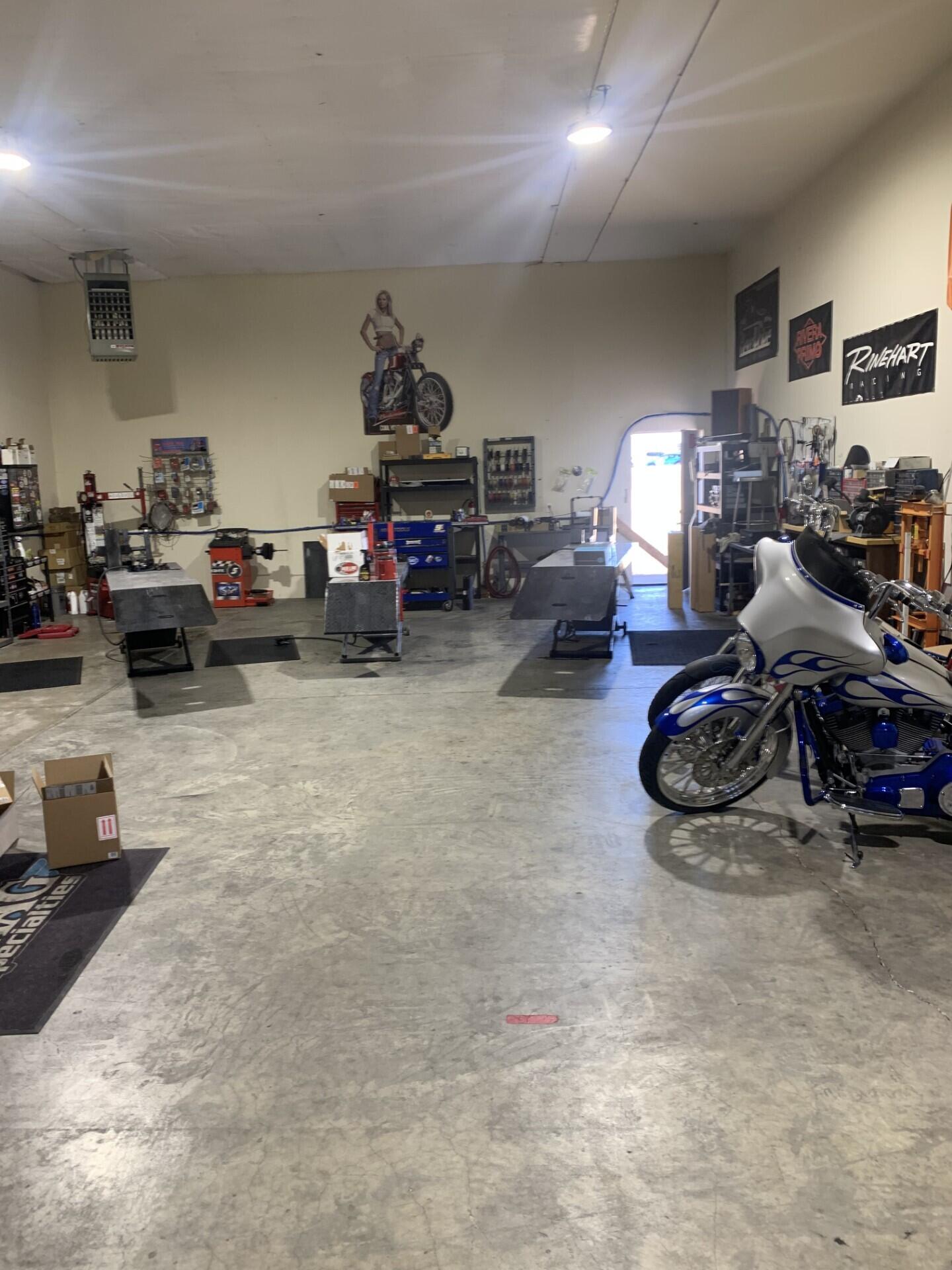 CLAR - Commercial Lease