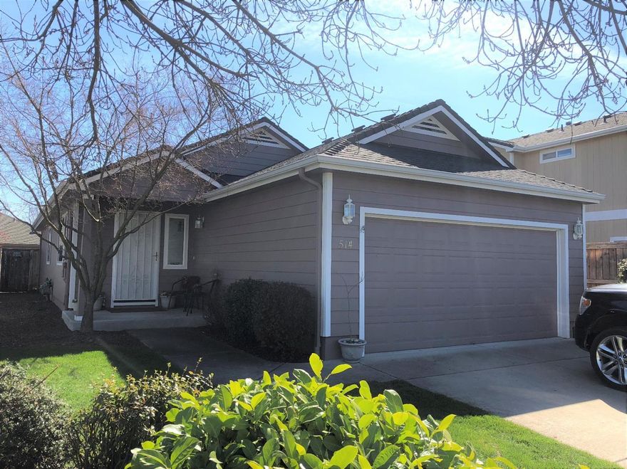 Incredible Home * Like-New Condition * Gorgeous Landscaping both front & back with timed sprinklers. Close to Schools, shopping & parks while tucked-away on a quiet court. Tall vaulted ceilings, large baths with tile (one with a skylight) and a 2-car finished garage. Perfect location, Excellently Maintained.