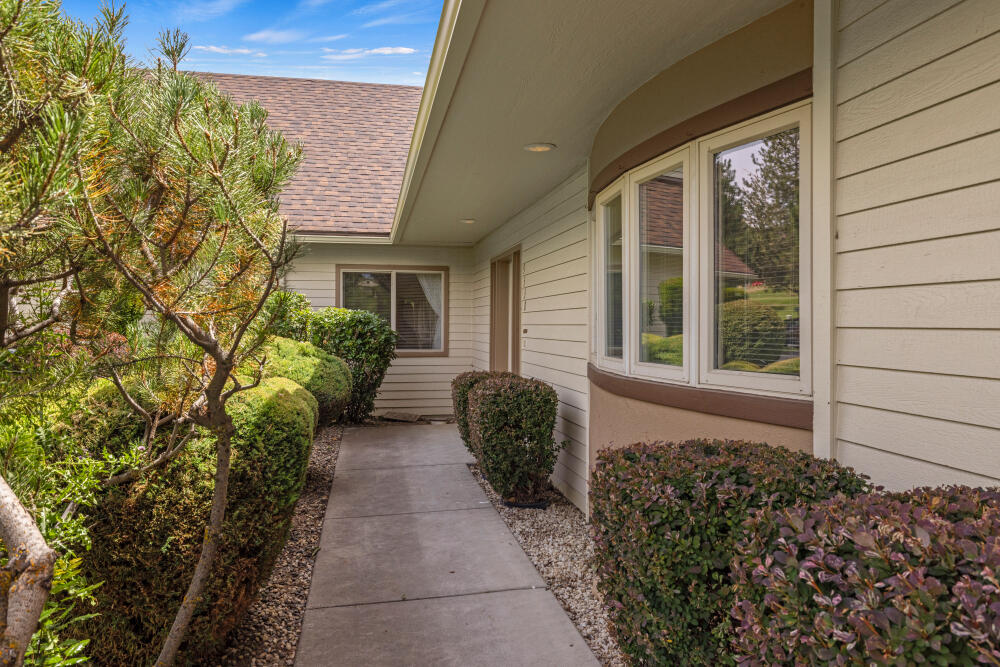 Shield Crest - Residential