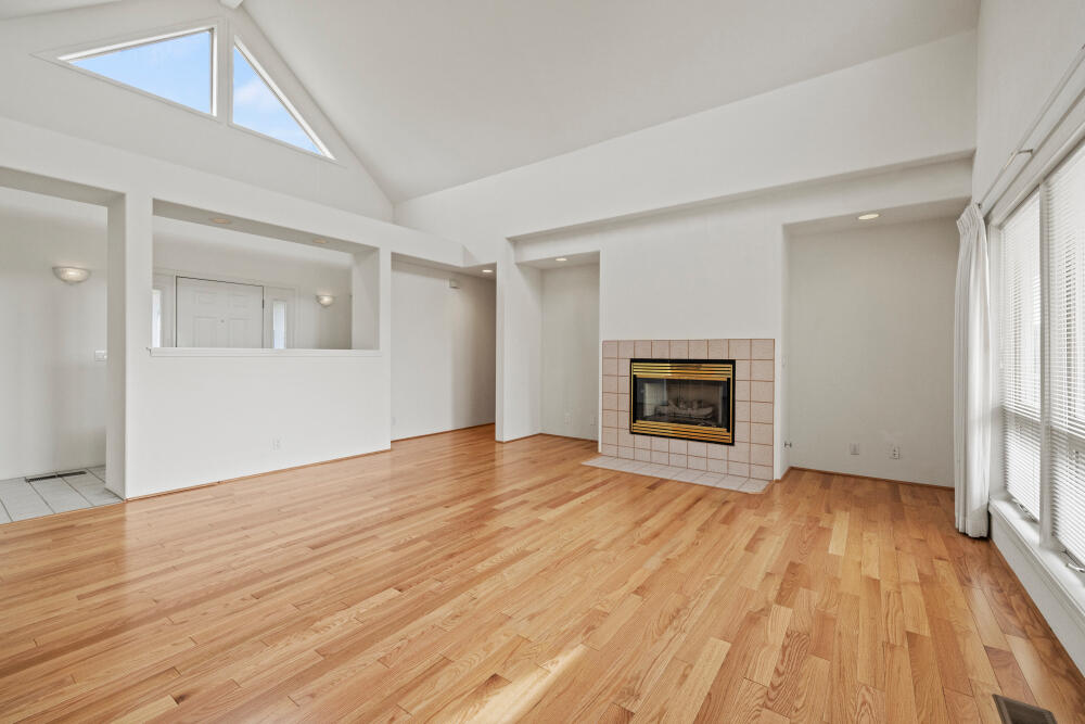 Shield Crest - Residential