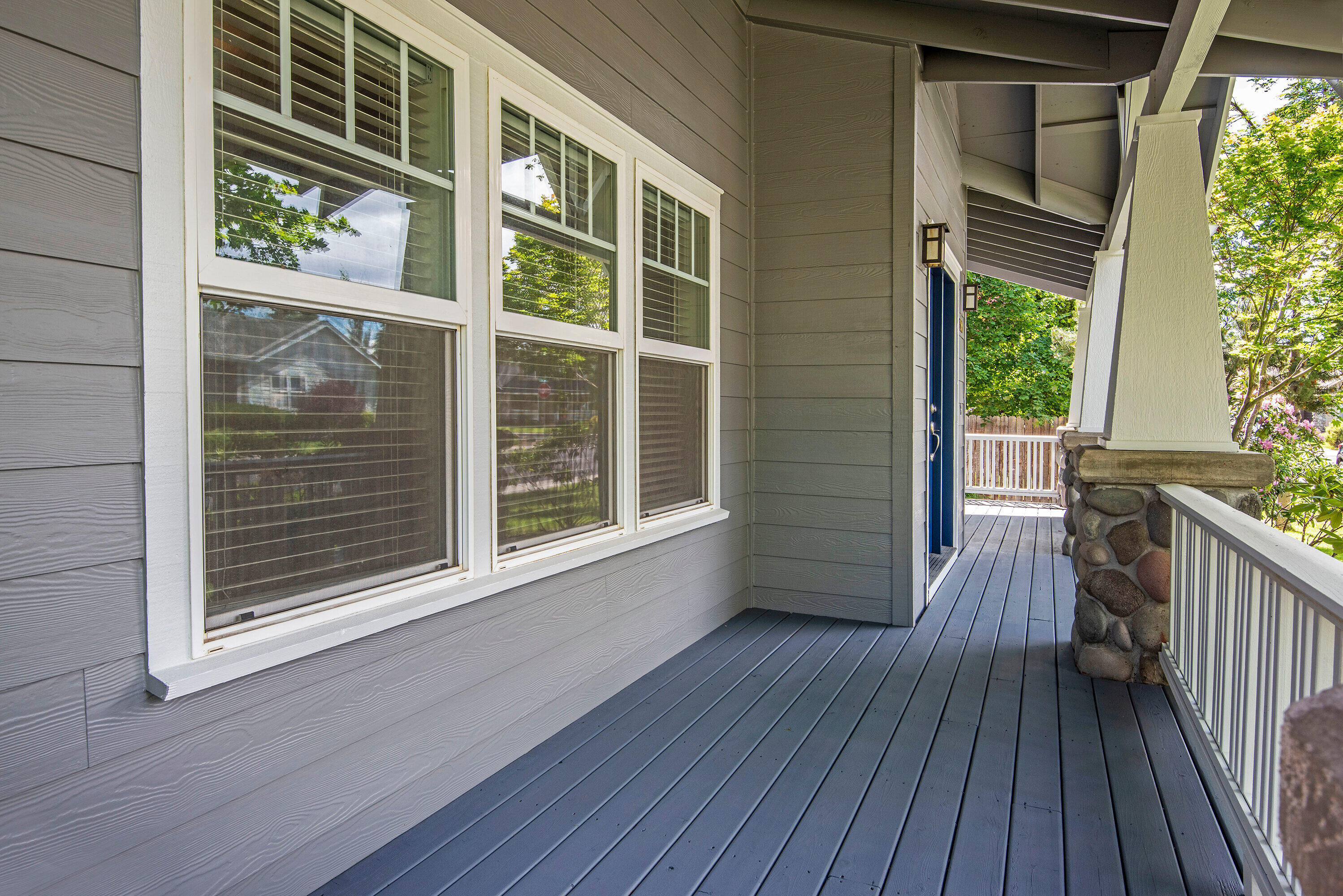 Oak Tree - Residential