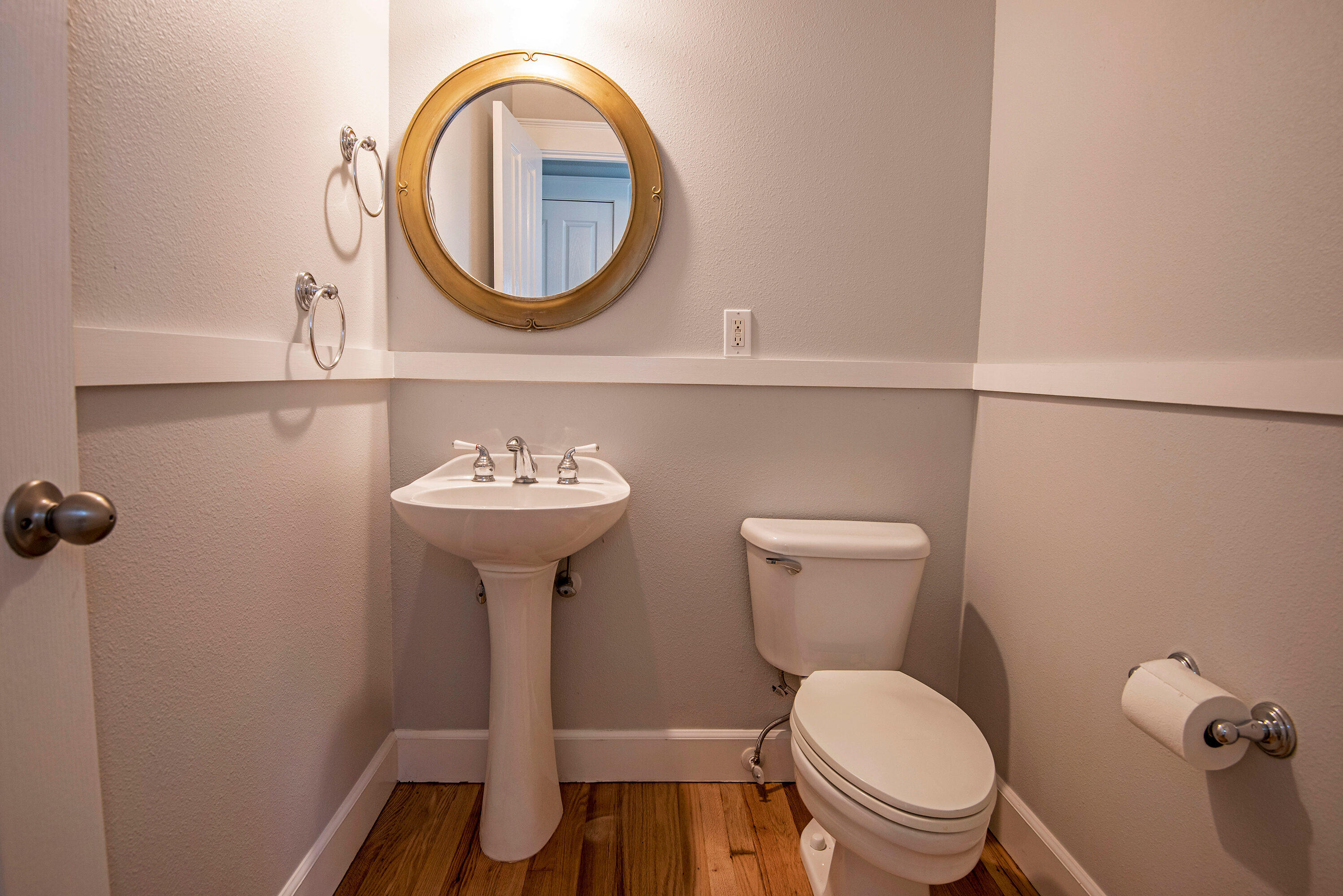 Oak Tree - Residential