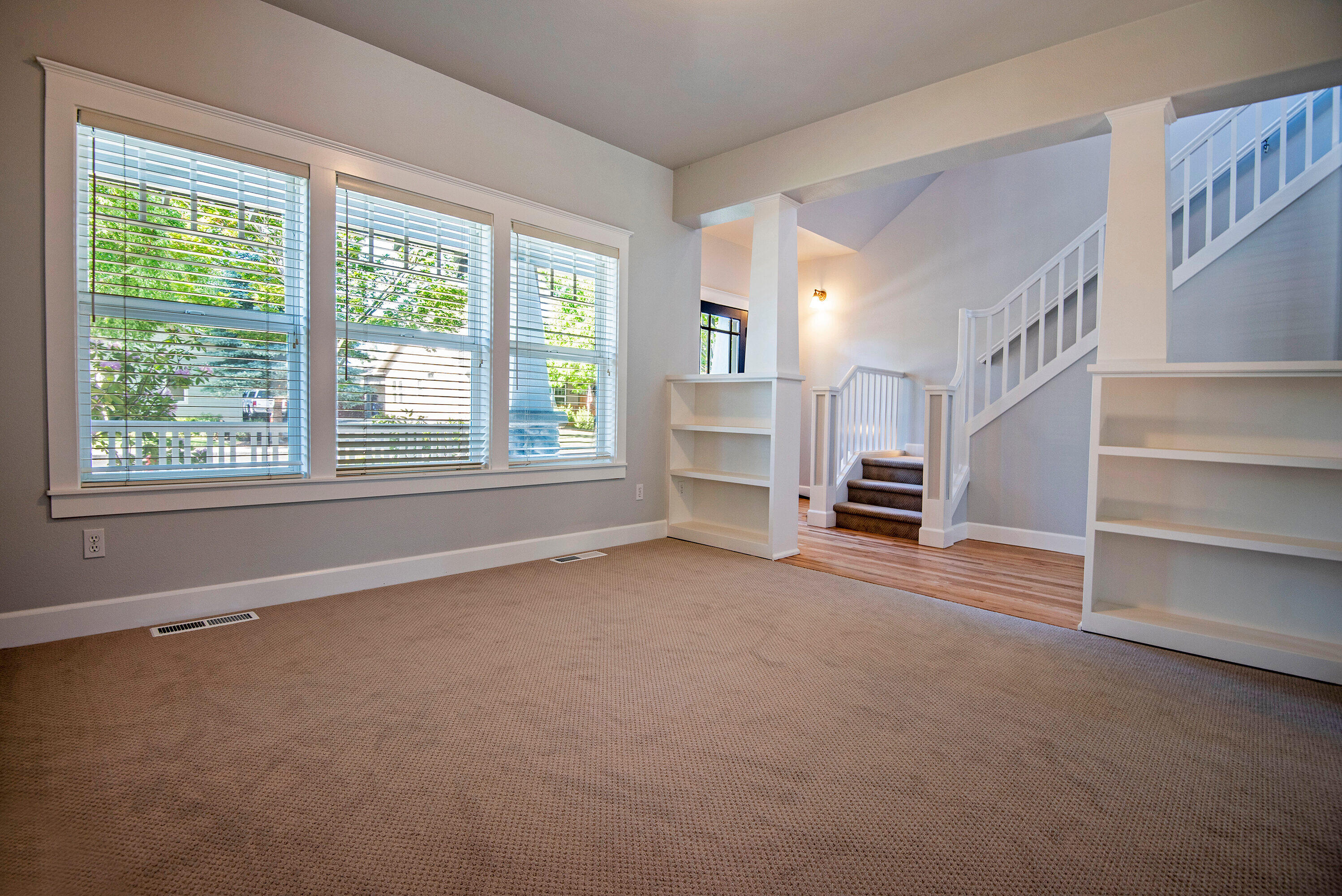 Oak Tree - Residential