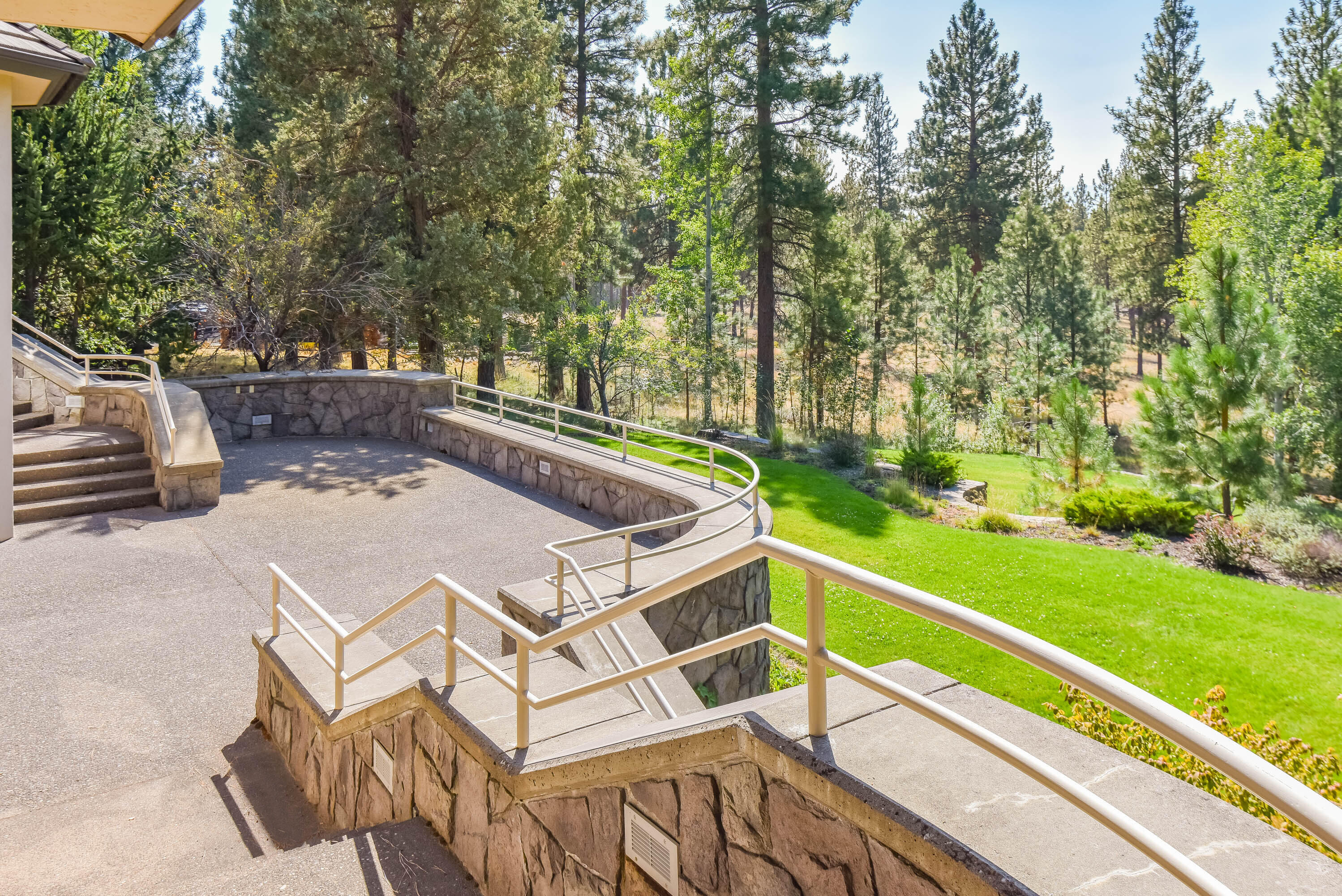 Cascade Meadow Ranch - Residential