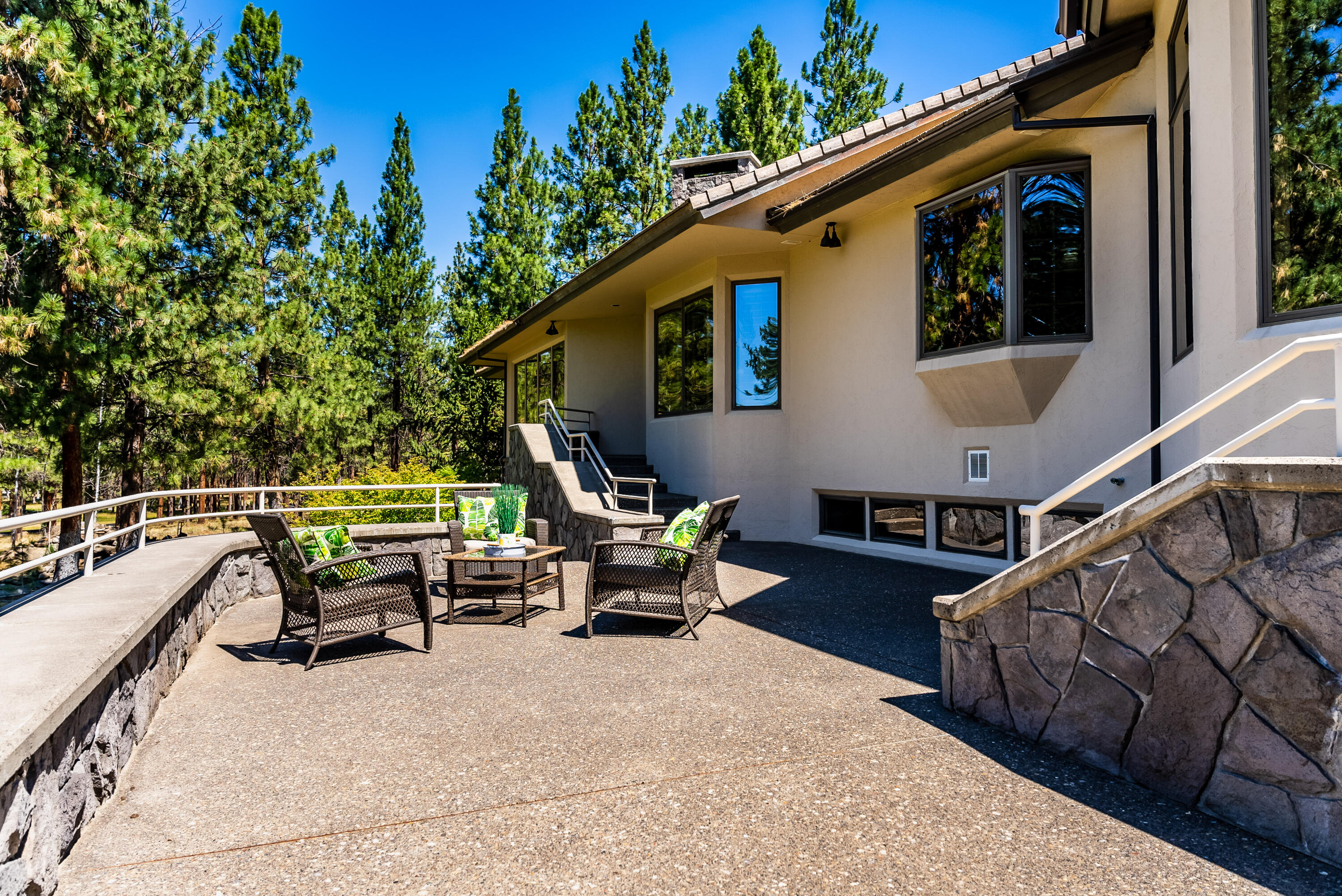 Cascade Meadow Ranch - Residential