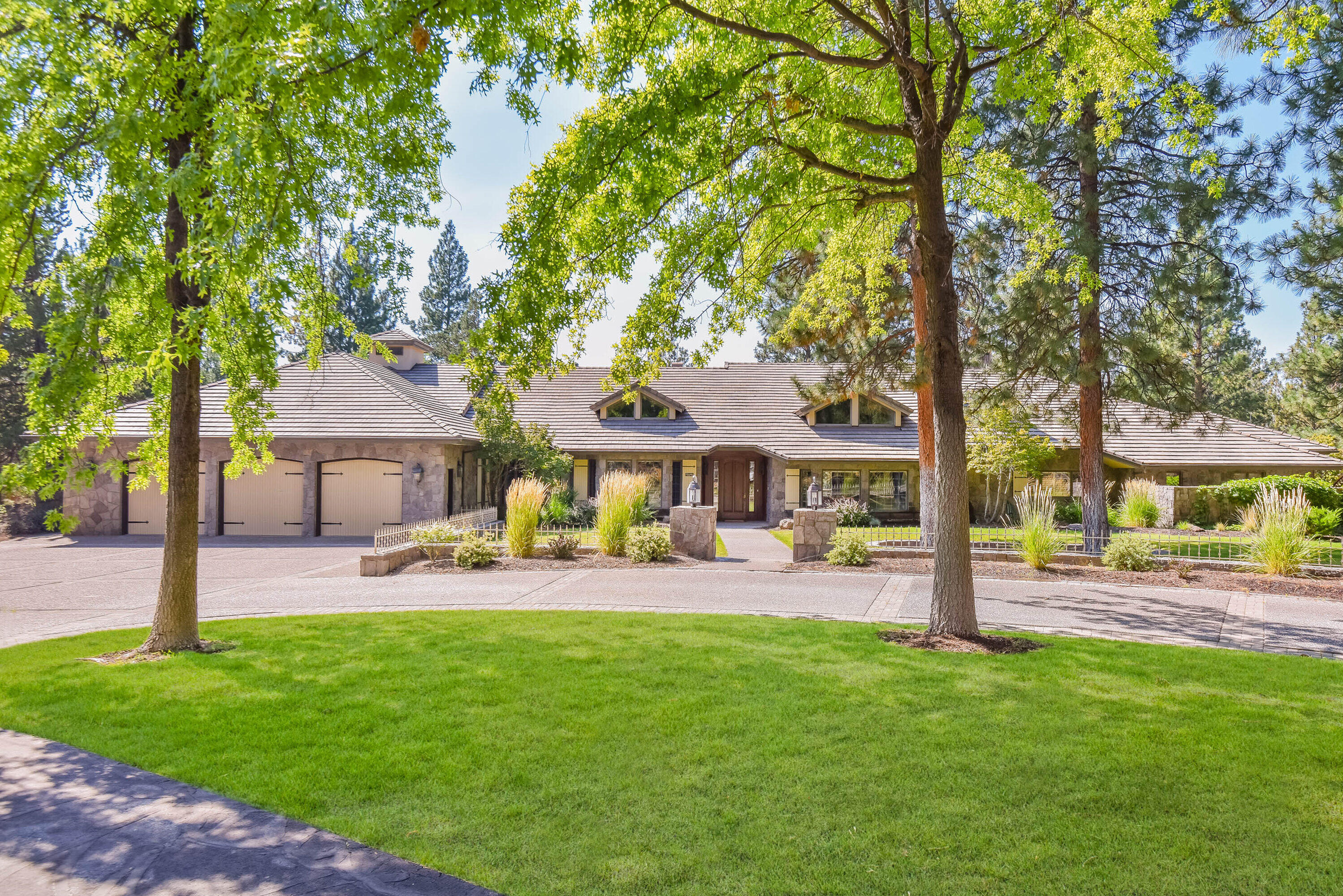 Cascade Meadow Ranch - Residential