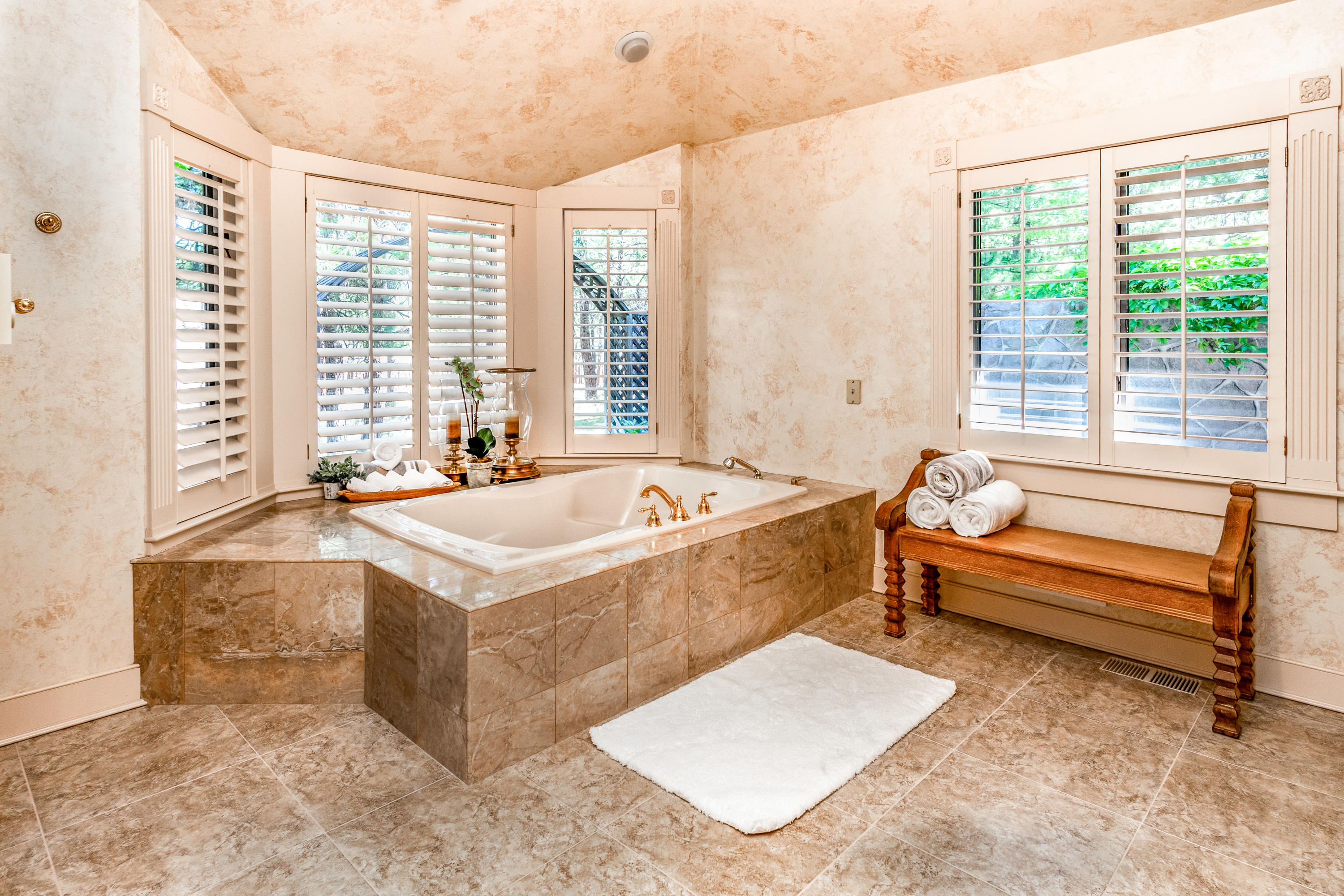 Cascade Meadow Ranch - Residential