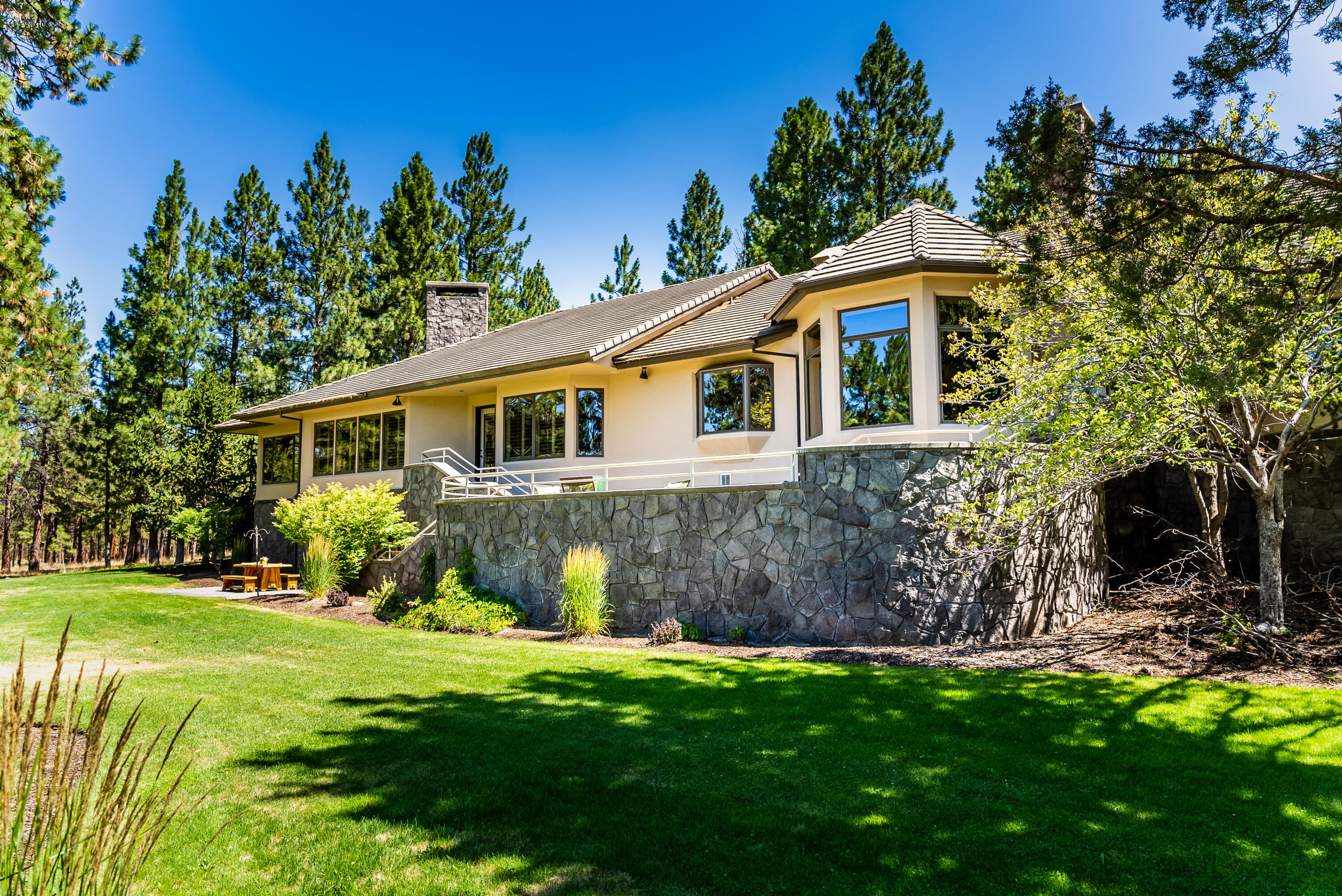 Cascade Meadow Ranch - Residential