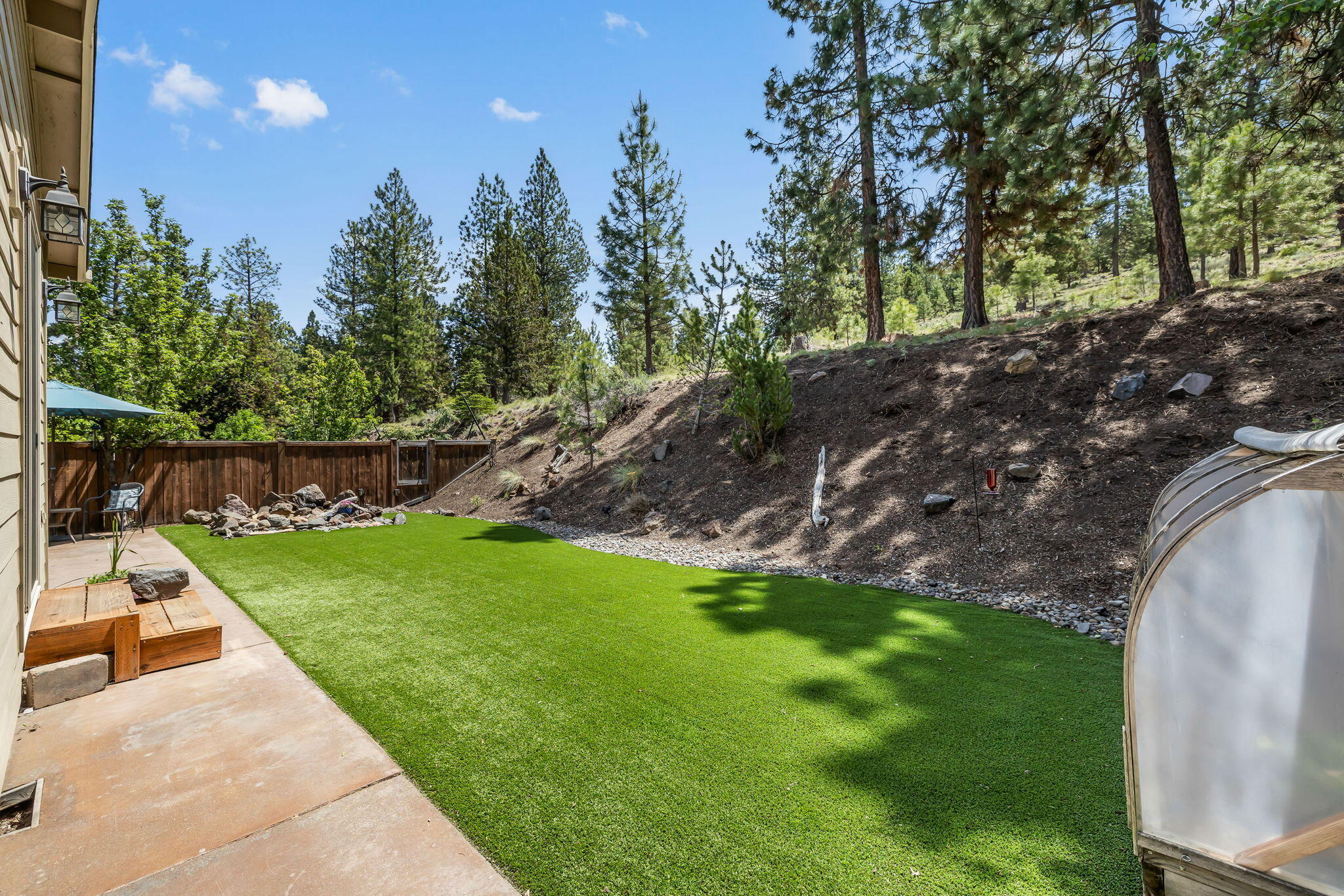 Skyliner Summit - Residential