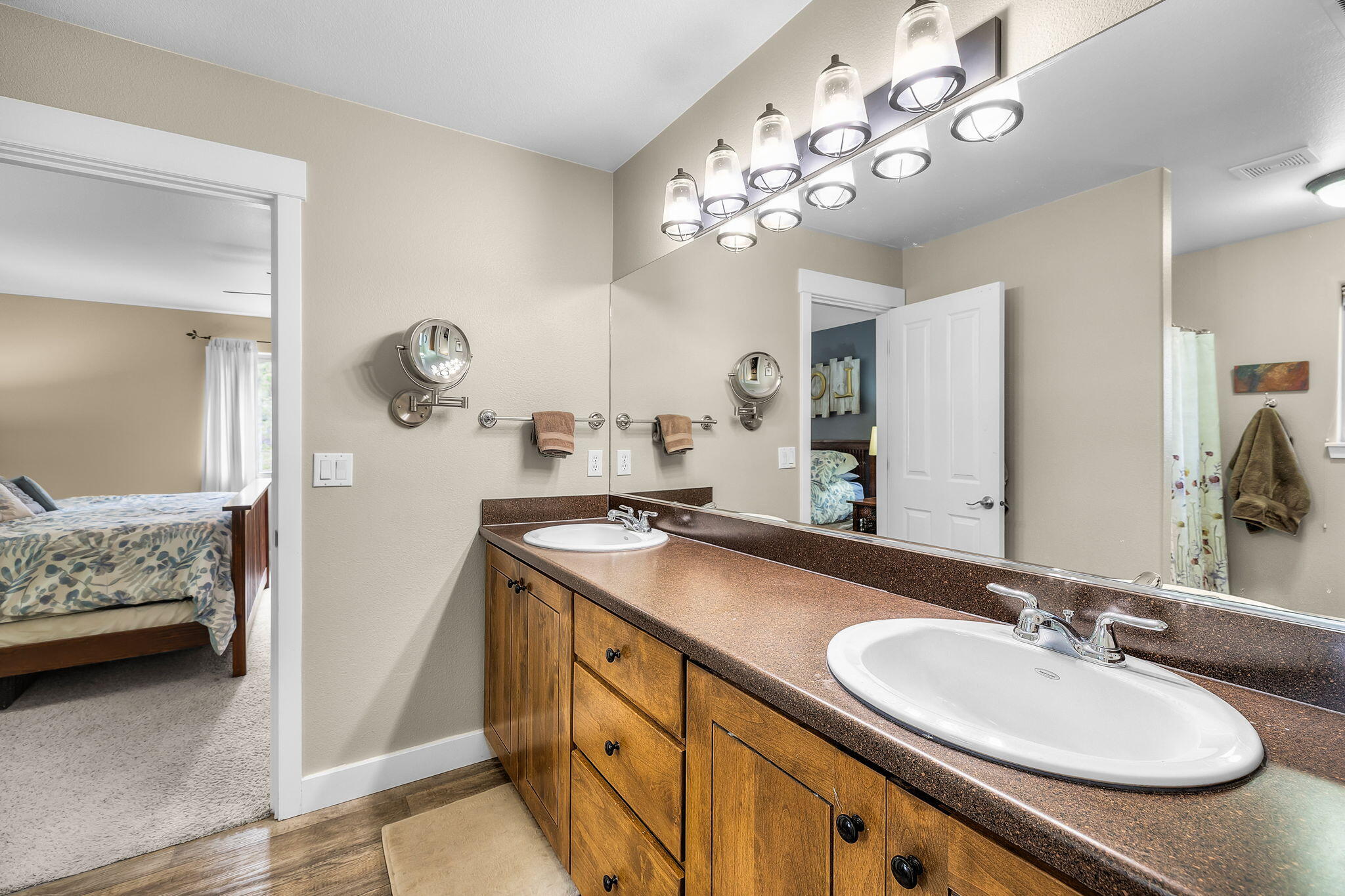 Skyliner Summit - Residential