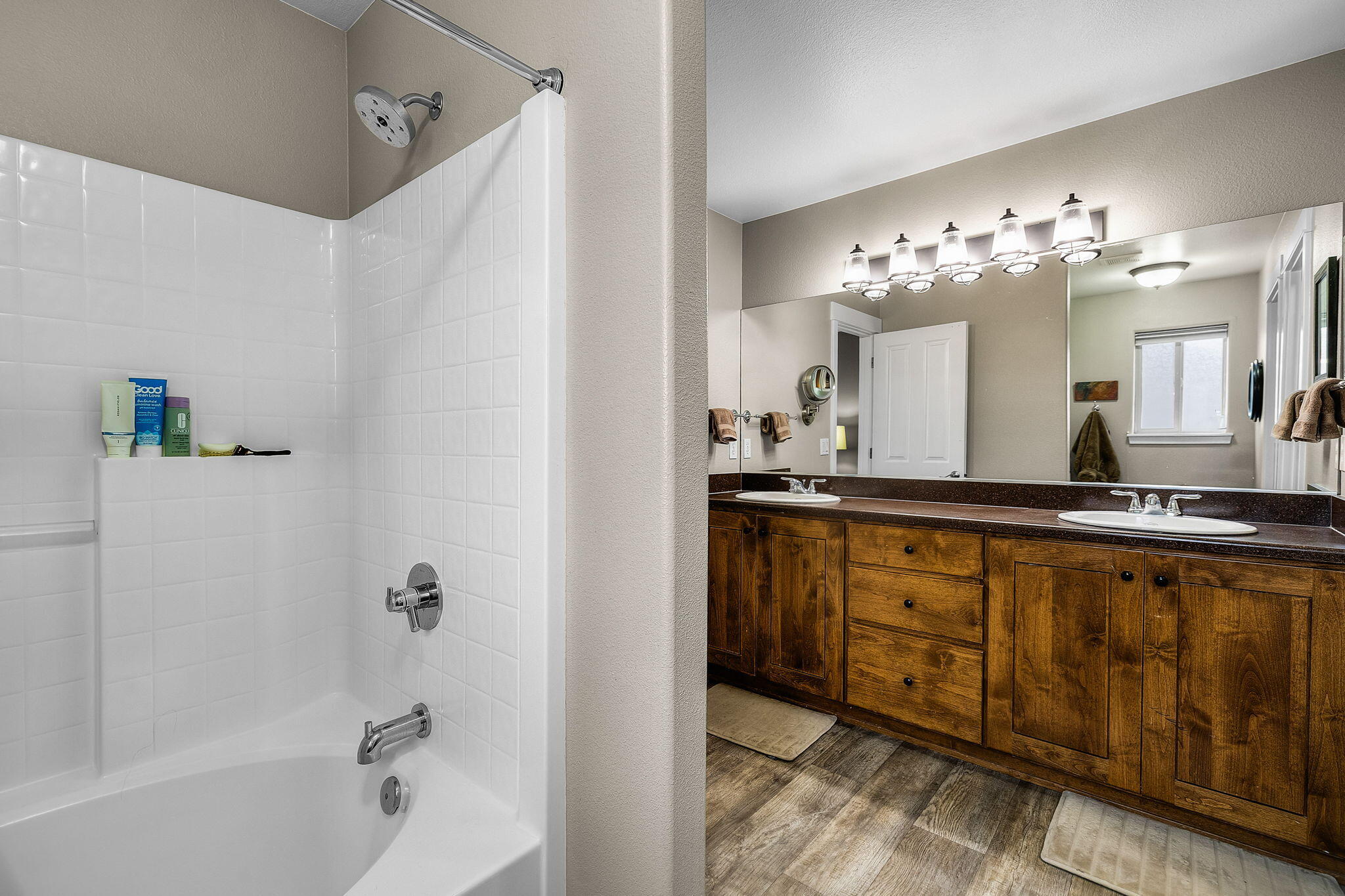 Skyliner Summit - Residential