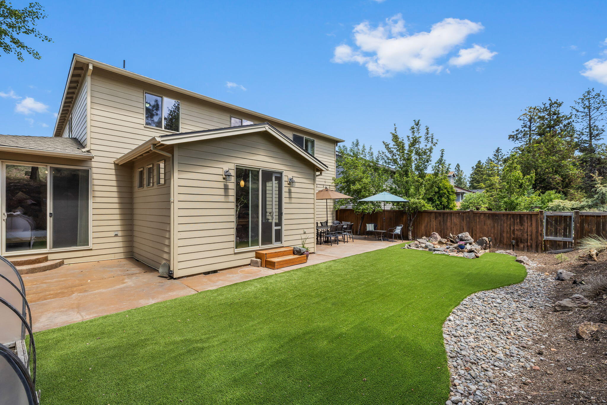 Skyliner Summit - Residential