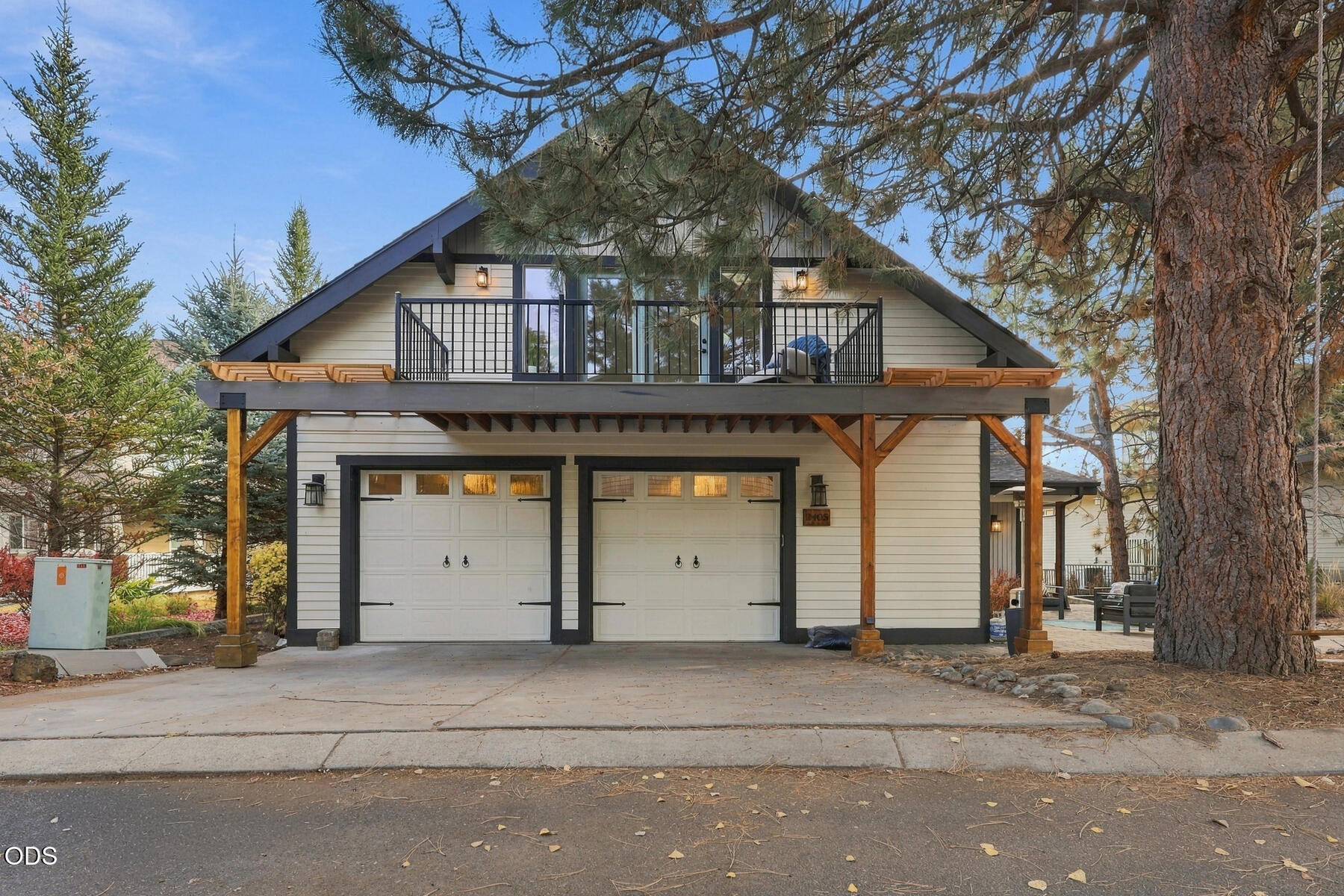 2405 NW Skyline Ranch Road