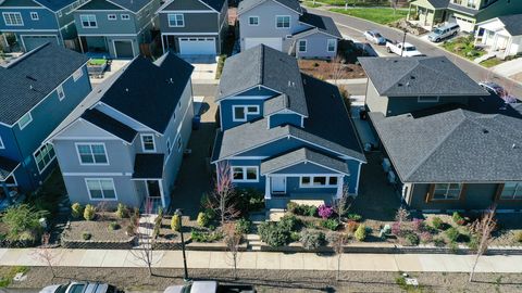 Tiny photo for 256 Rockfellow Place, Talent, OR 97540 (MLS # 220217172)