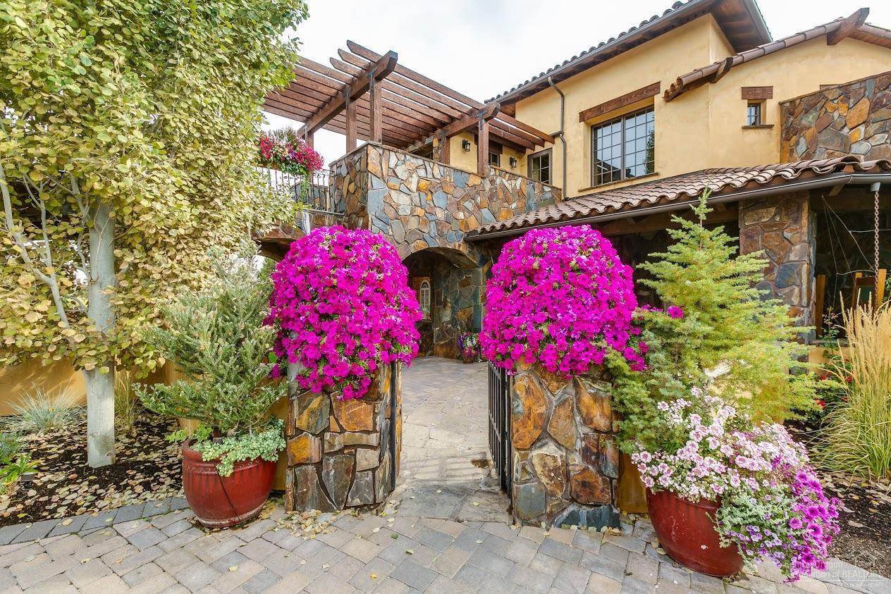 Pronghorn - Residential